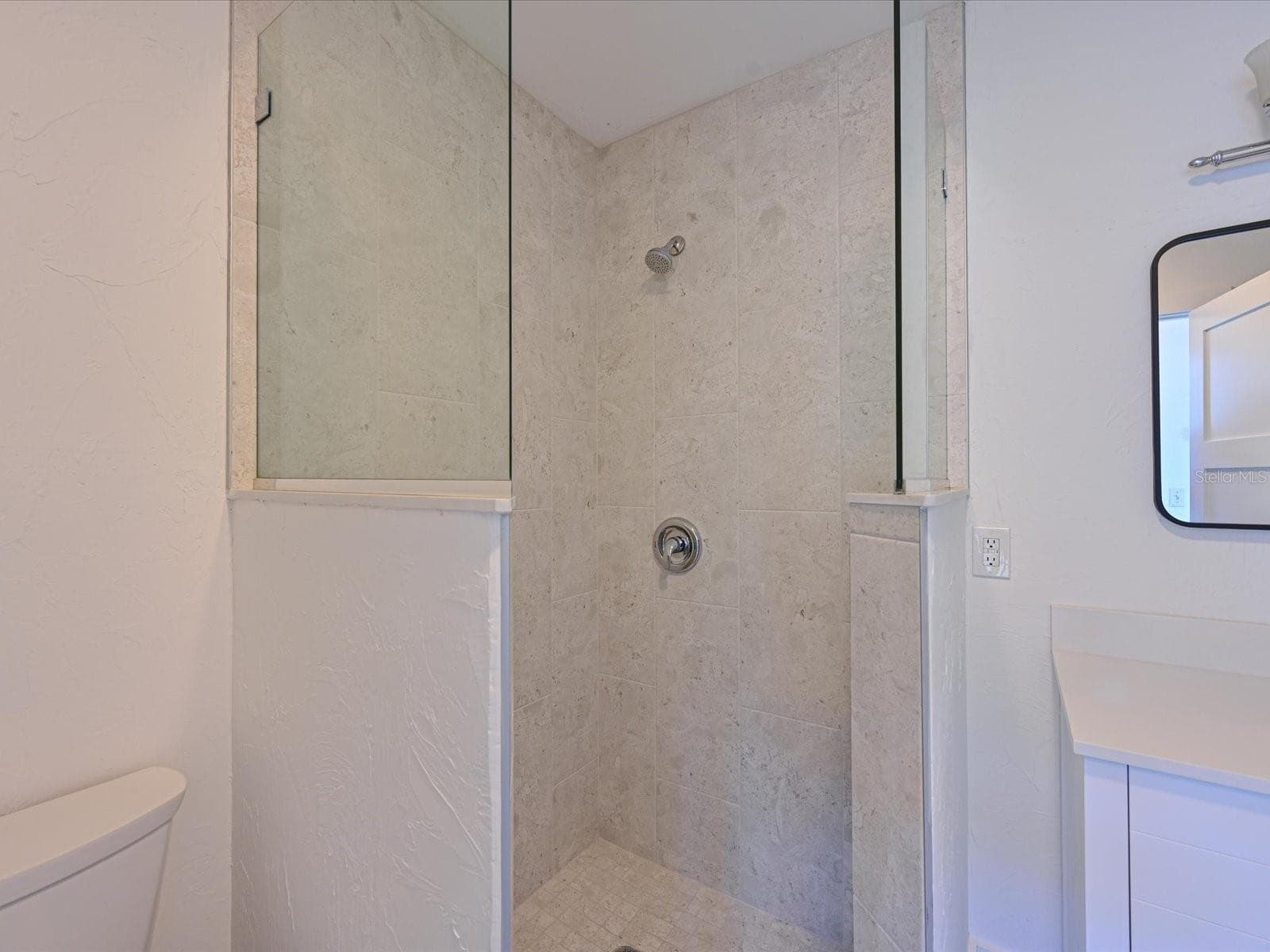 Second bath shower - 5920 GULF OF MEXICO DR, LONGBOAT KEY