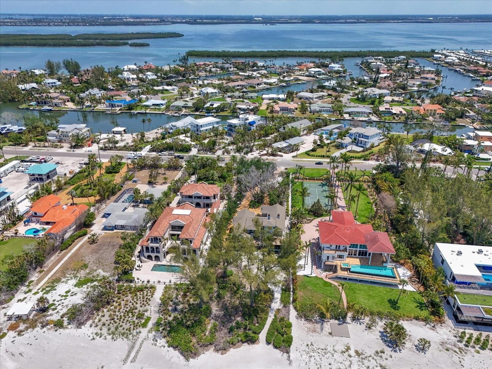 61dEast from Gulf (beach to Harris Bayou) - 5920 GULF OF MEXICO DR, LONGBOAT KEY