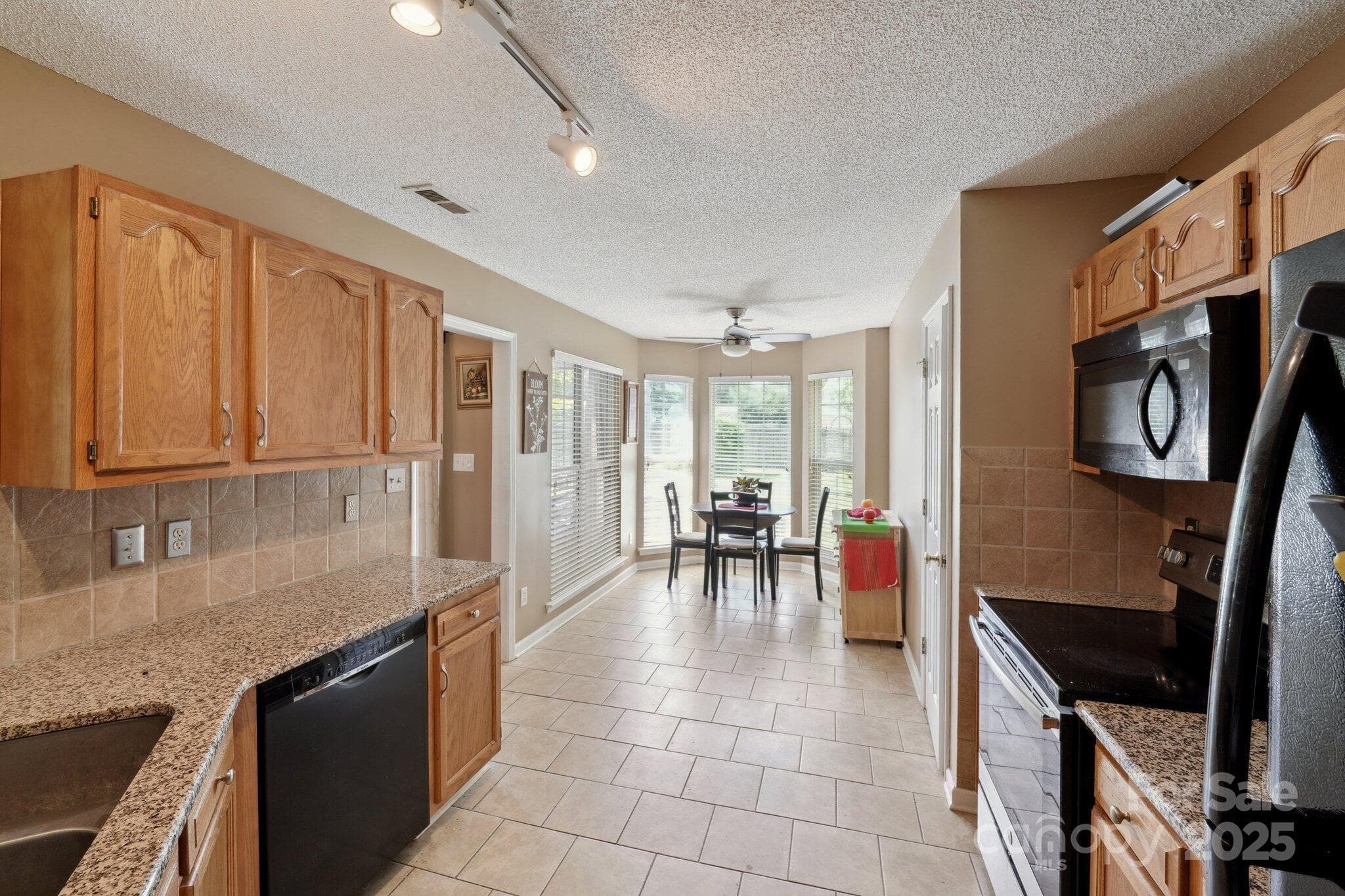 Single Family Residence at Matthews, photo 9 of 25