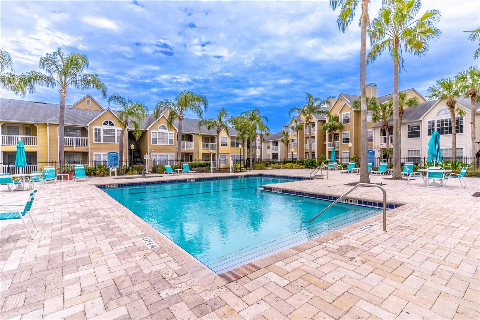 Condominium at 1057 S HIAWASSEE RD #1911, ORLANDO, photo 4 of 29