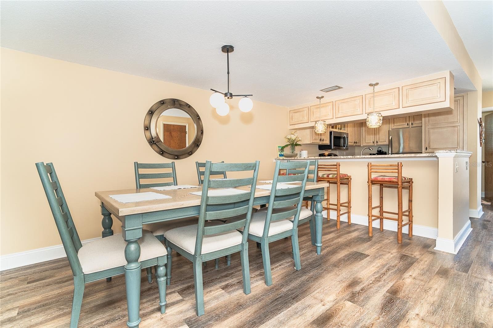Dining and Kitchen. - 301 S GULF BLVD #3, PLACIDA