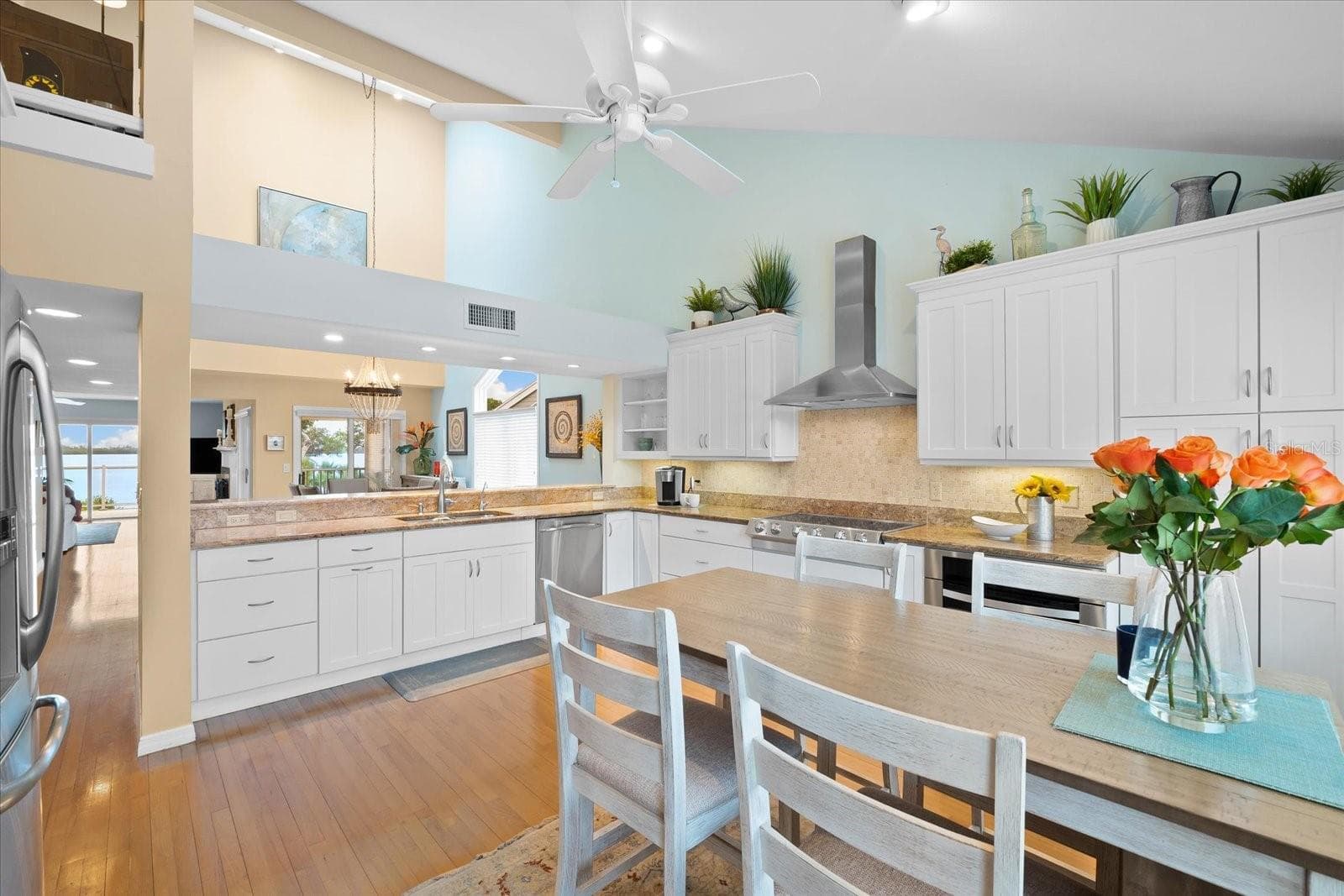 Condominium at 76 TIDY ISLAND BLVD, BRADENTON, photo 9 of 42
