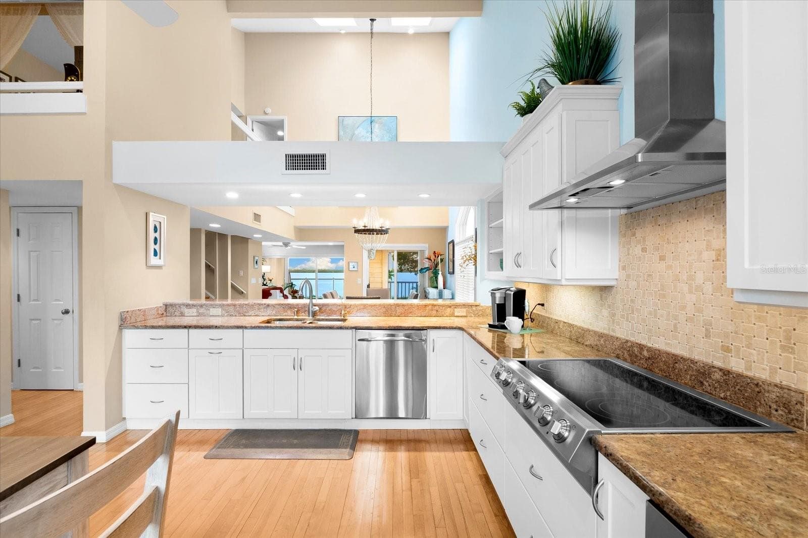 Condominium at 76 TIDY ISLAND BLVD, BRADENTON, photo 10 of 42