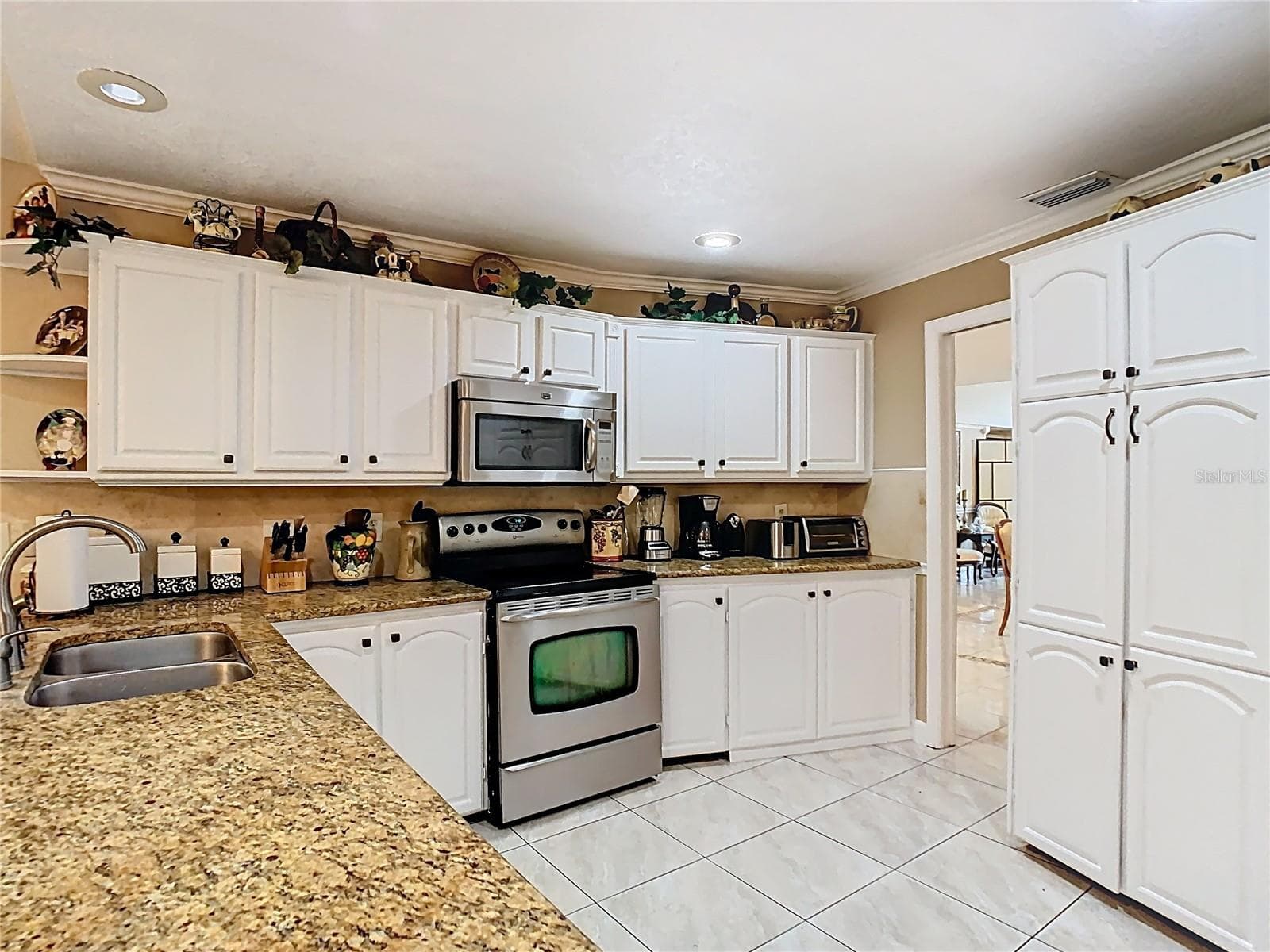 Kitchen - 5852 MEDINAH WAY, ORLANDO