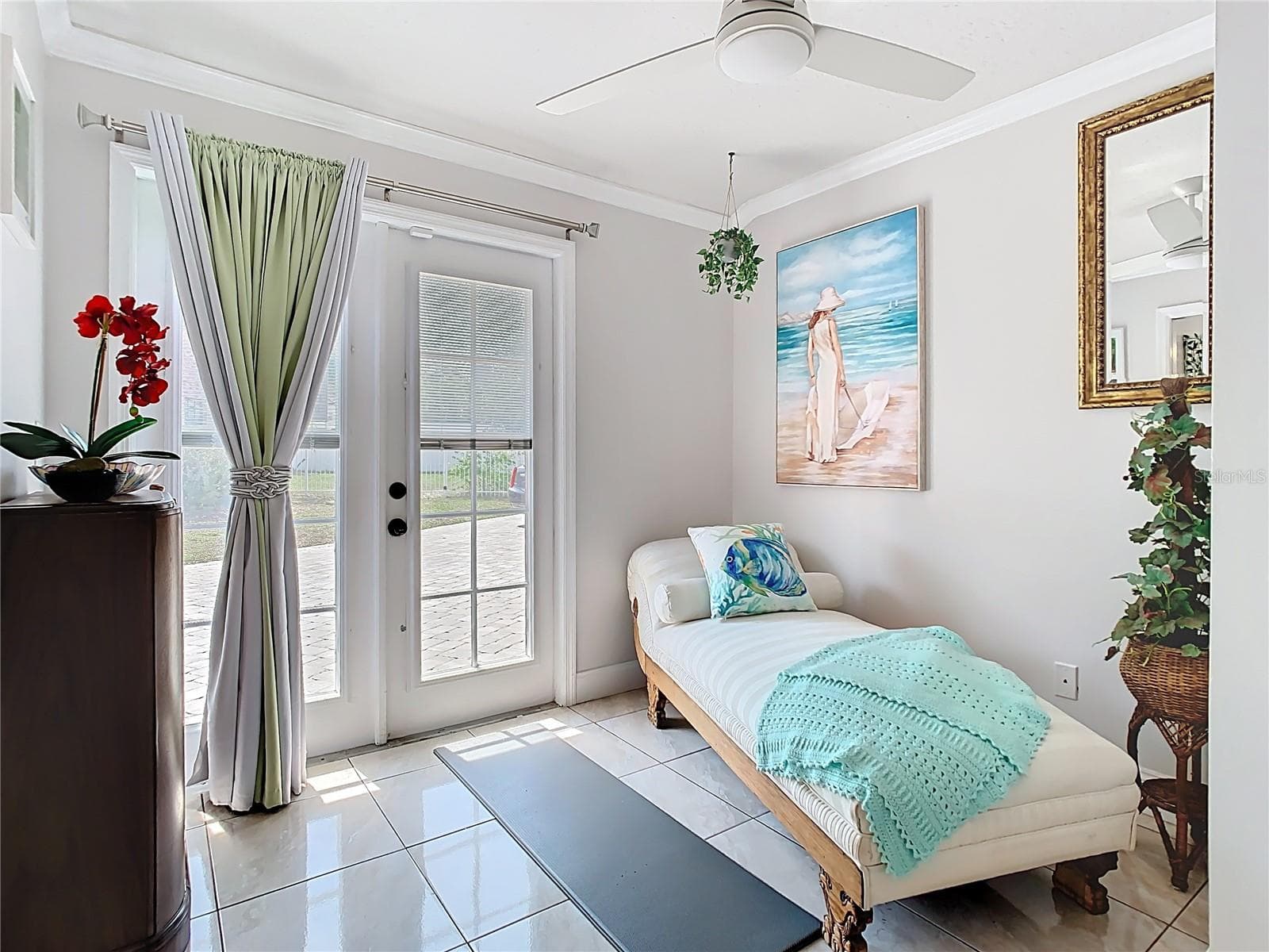 Bedroom 1 with private entrance & foyer - 5852 MEDINAH WAY, ORLANDO
