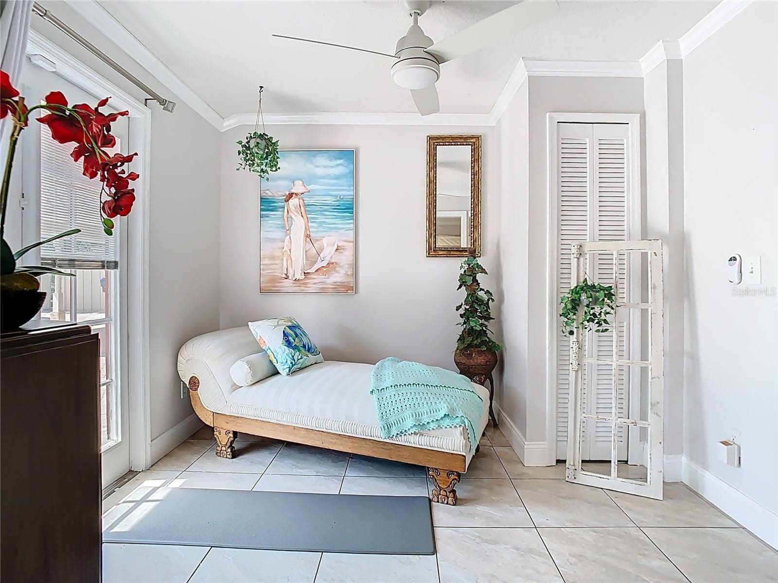 Bedroom 1 with private entrance & foyer - 5852 MEDINAH WAY, ORLANDO