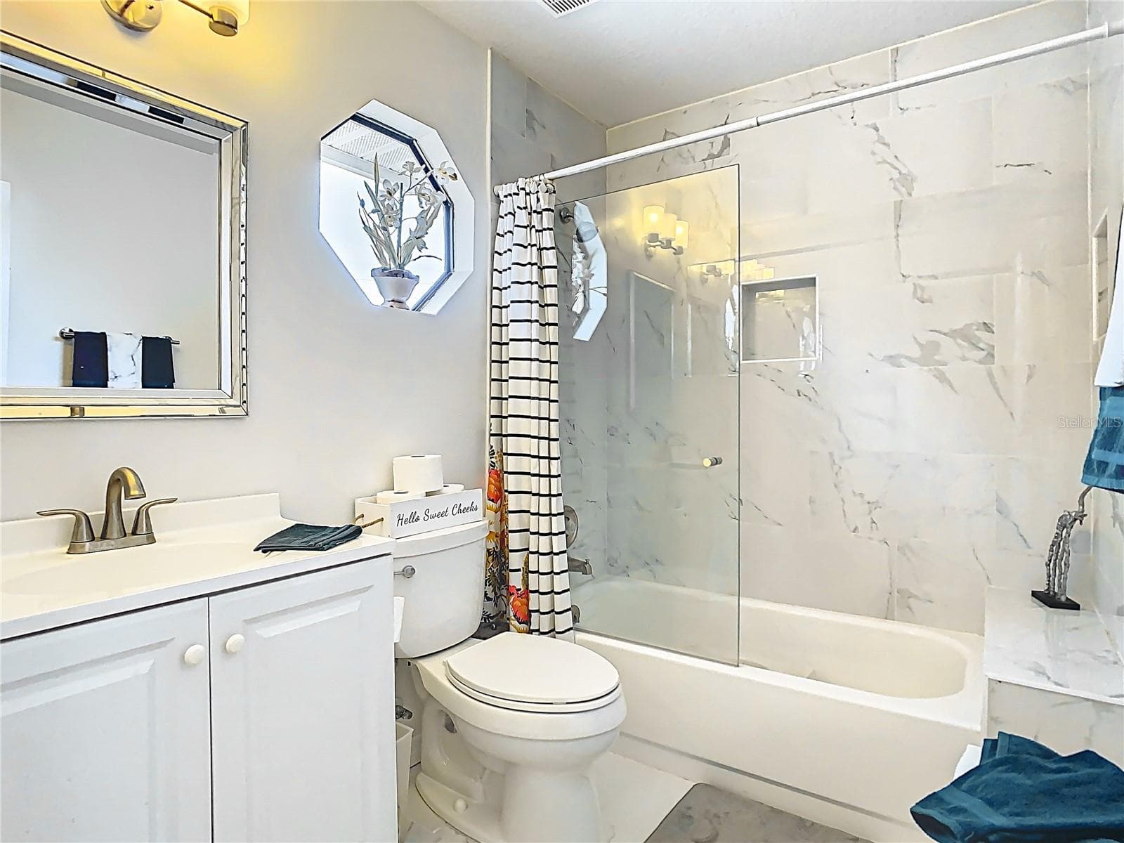 Bathroom 3- 2nd floor - 5852 MEDINAH WAY, ORLANDO