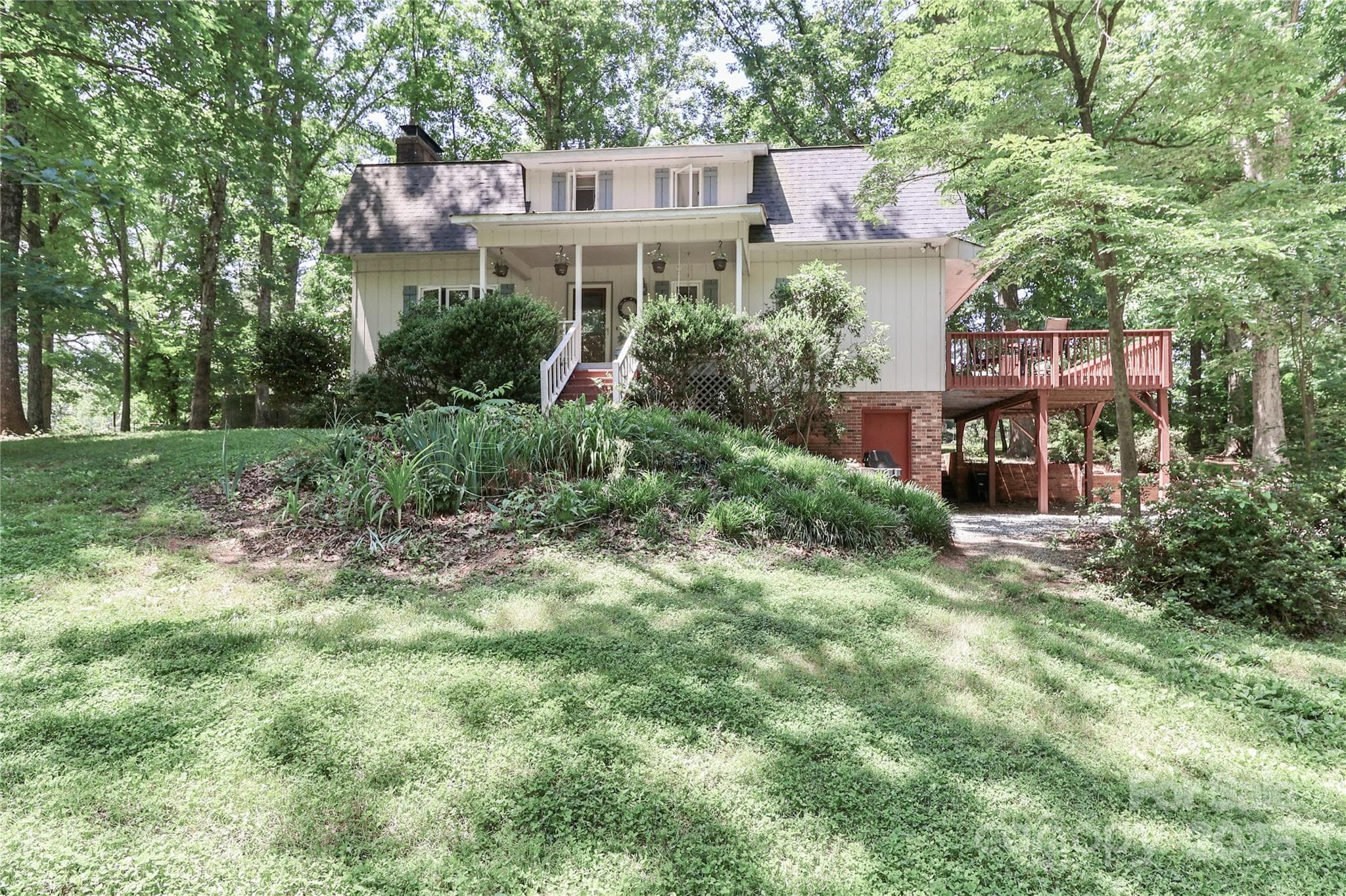 Single Family Residence at Mooresville, photo 2 of 48