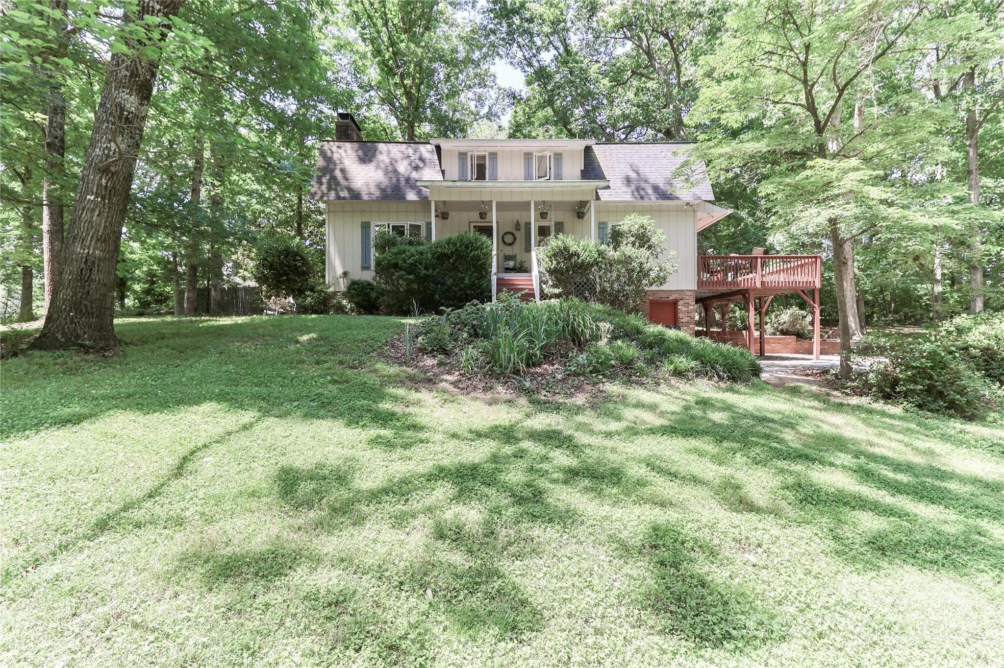 Single Family Residence at Mooresville, photo 3 of 48