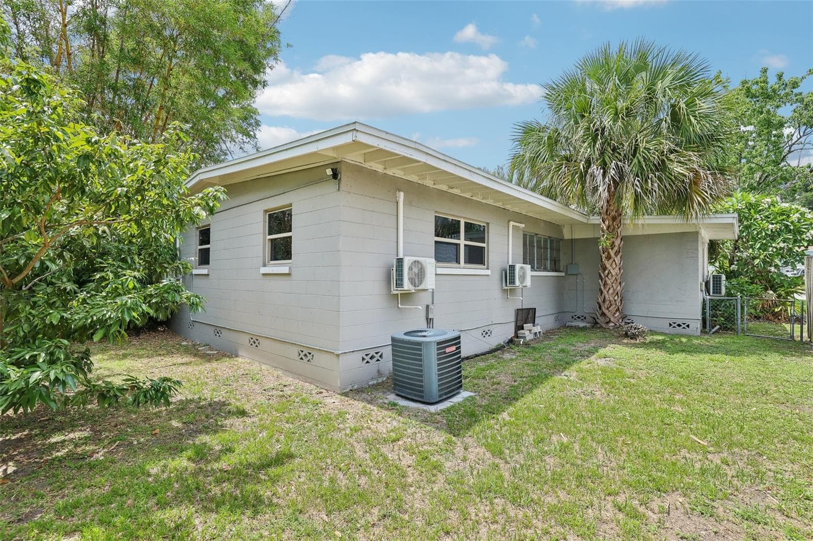 Single Family Residence at 318 E JERSEY ST, ORLANDO, photo 39 of 53