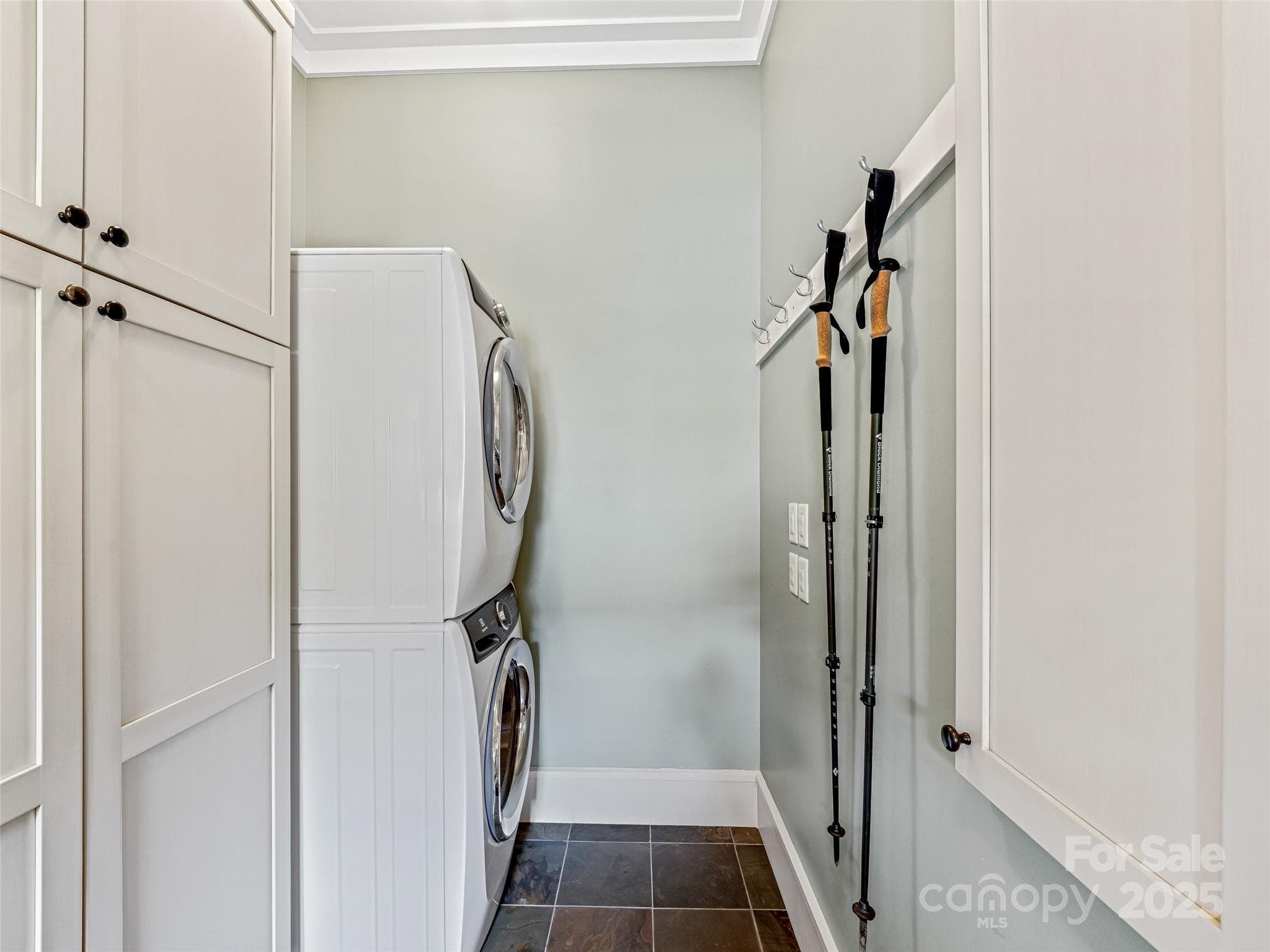 Energy efficient washer and dryer - Asheville