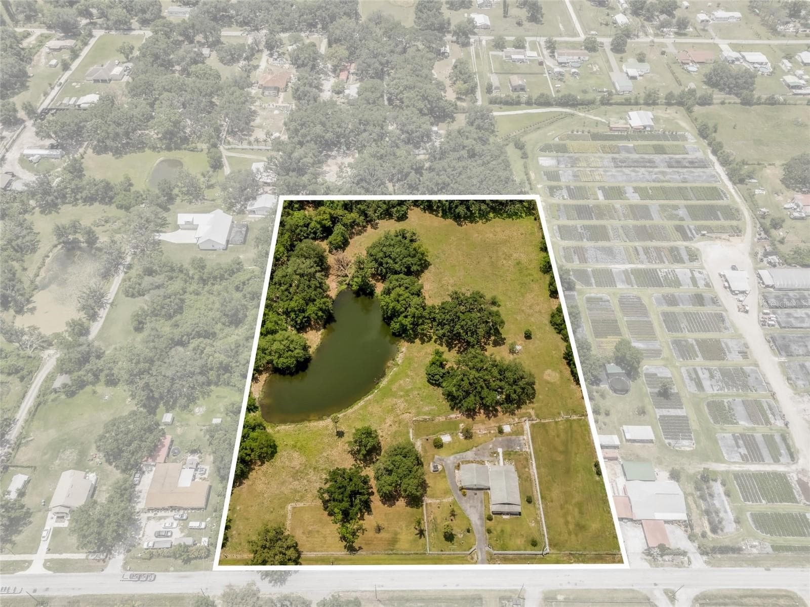 Single Family Residence at 3101 MEDULLA RD, PLANT CITY, photo 9 of 85