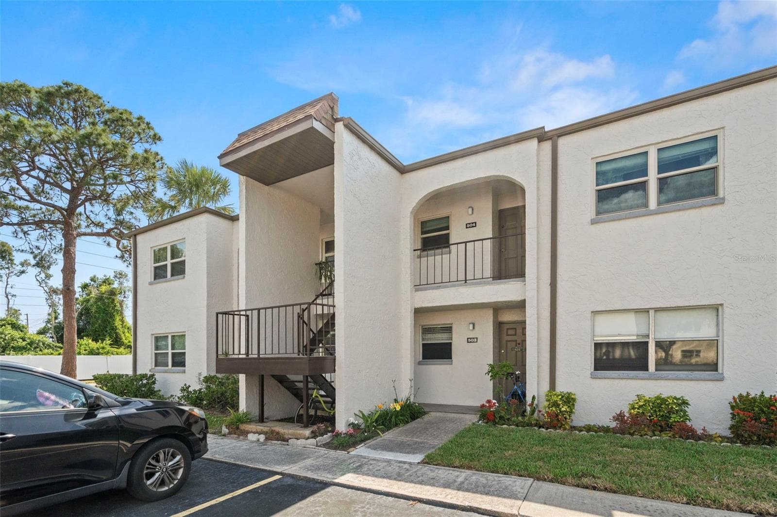 7701 STARKEY RD #504