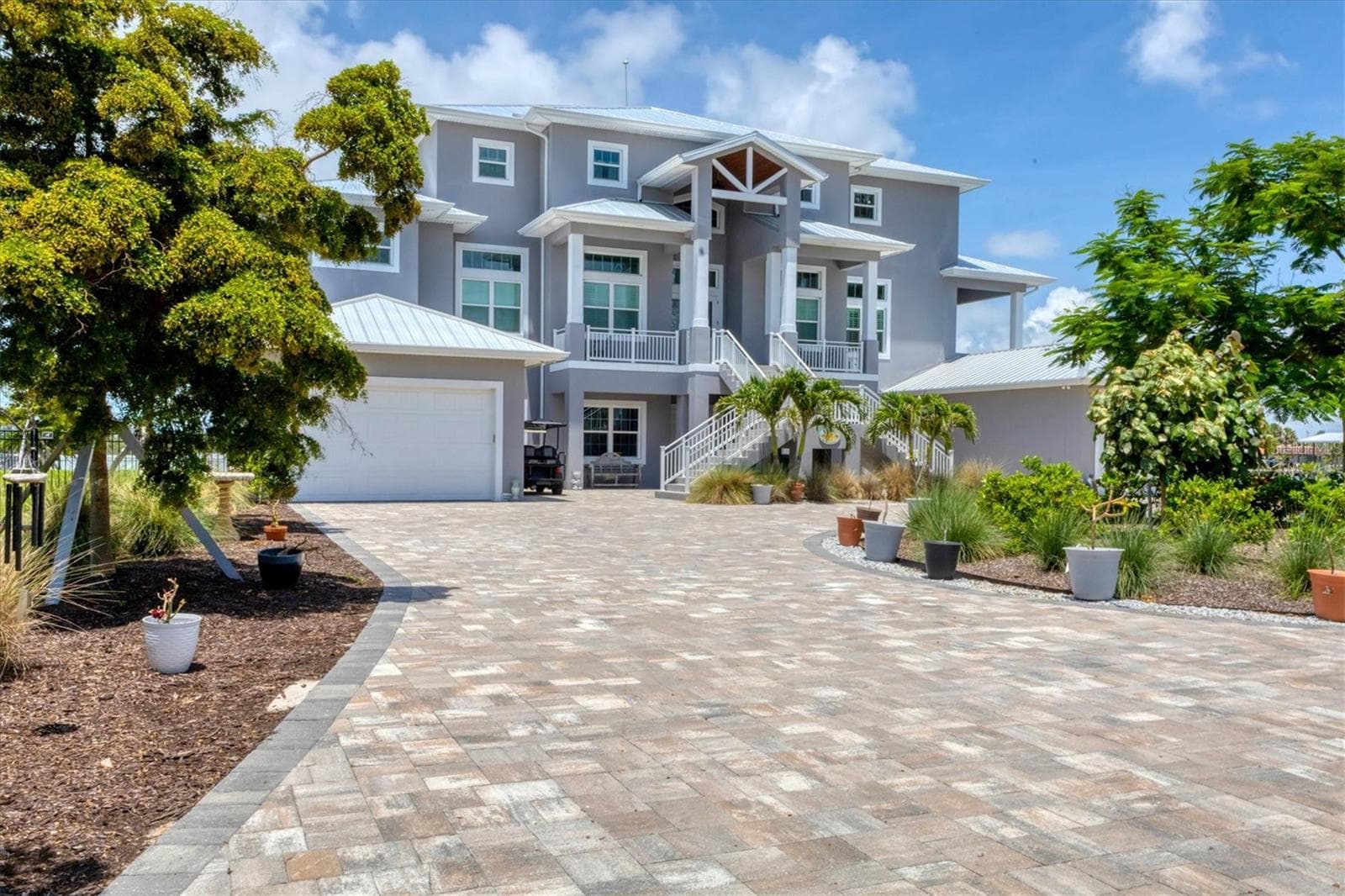 Single Family Residence at 565 GREEN DOLPHIN DR S, PLACIDA, photo 8 of 79