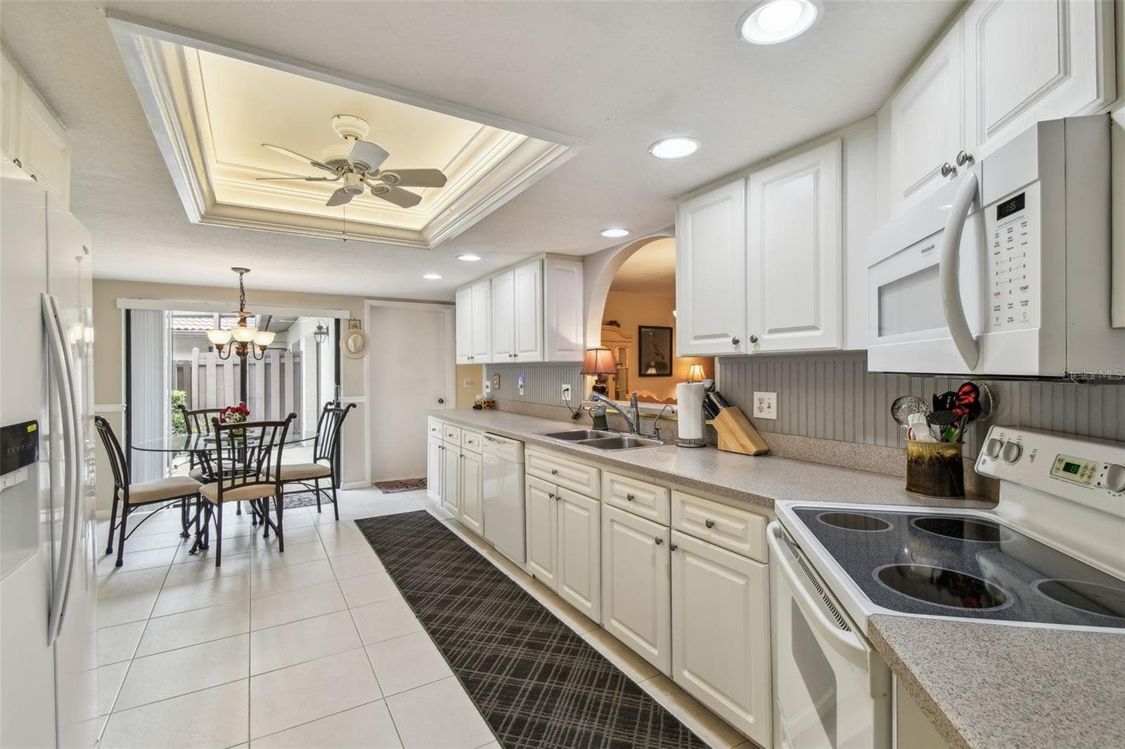 Villa at 3476 TARPON WOODS BLVD, PALM HARBOR, photo 8 of 58