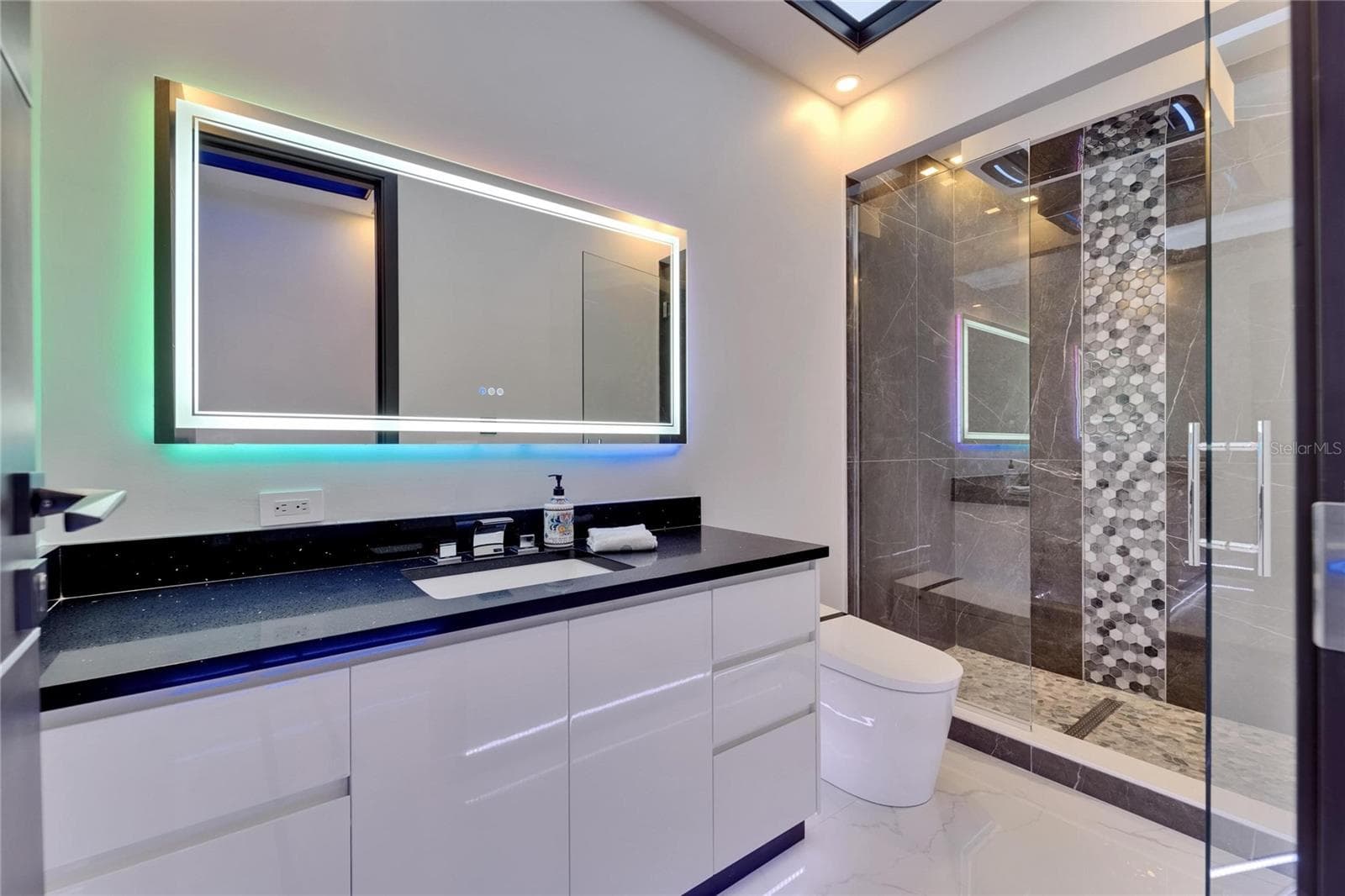 Single Family Residence at 6530 SIMONE SHORES CIR, APOLLO BEACH, photo 56 of 84
