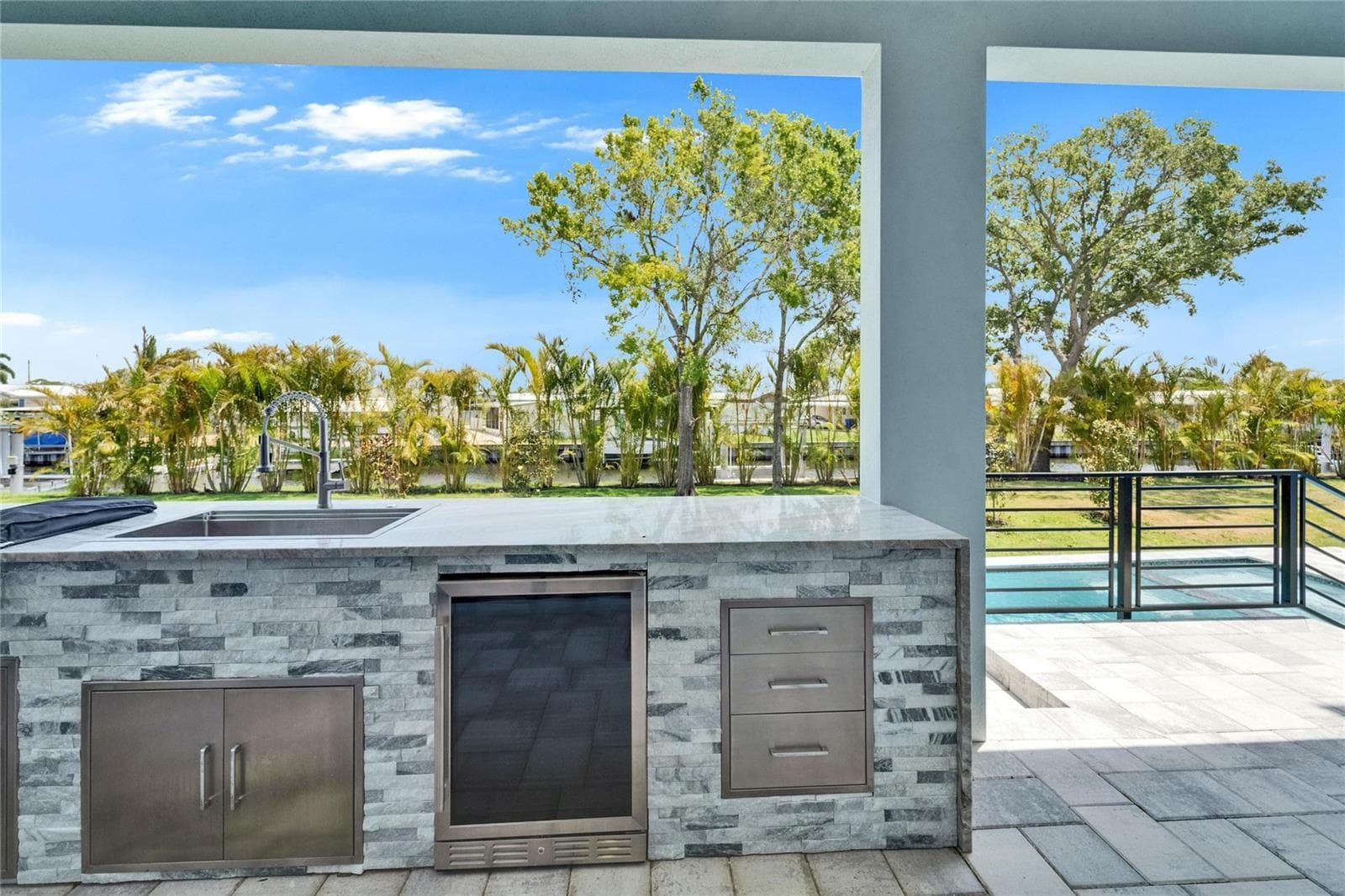 Single Family Residence at 6530 SIMONE SHORES CIR, APOLLO BEACH, photo 66 of 84