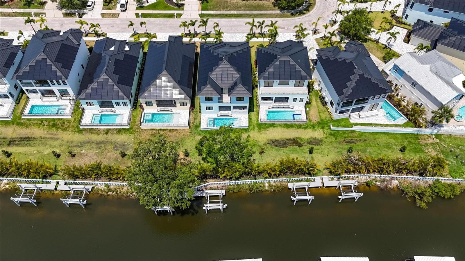 Single Family Residence at 6530 SIMONE SHORES CIR, APOLLO BEACH, photo 69 of 84
