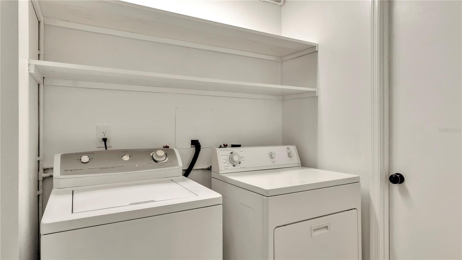 Laundry Room (6x8) with plumbing hookup for a laundry sink - 7801 17TH WAY N, ST PETERSBURG