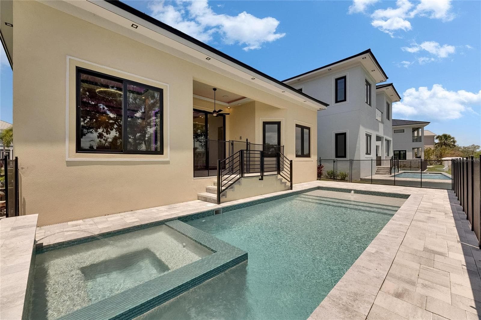 Single Family Residence at 6532 SIMONE SHORES CIR, APOLLO BEACH, photo 3 of 88