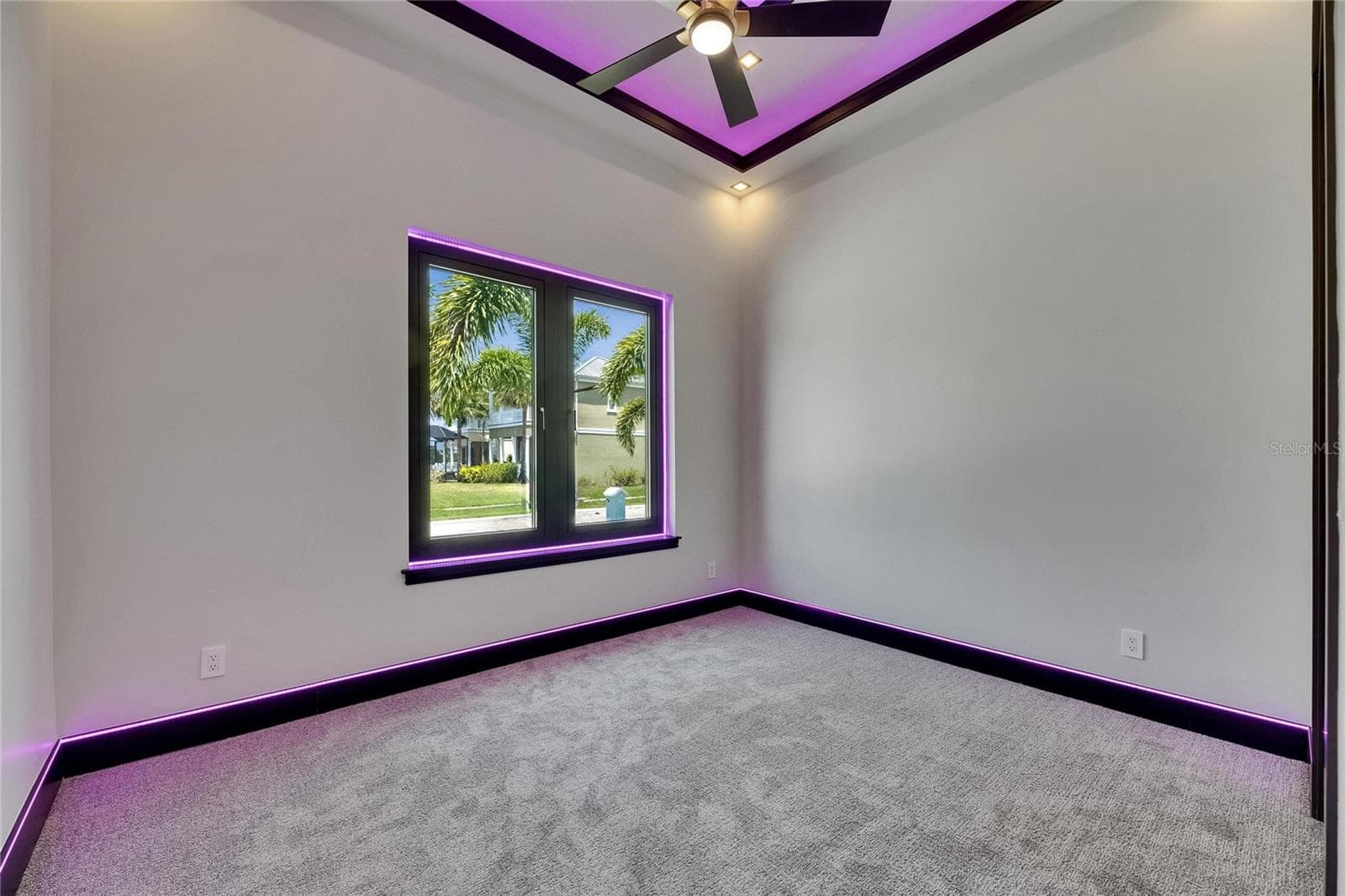 Single Family Residence at 6532 SIMONE SHORES CIR, APOLLO BEACH, photo 9 of 88