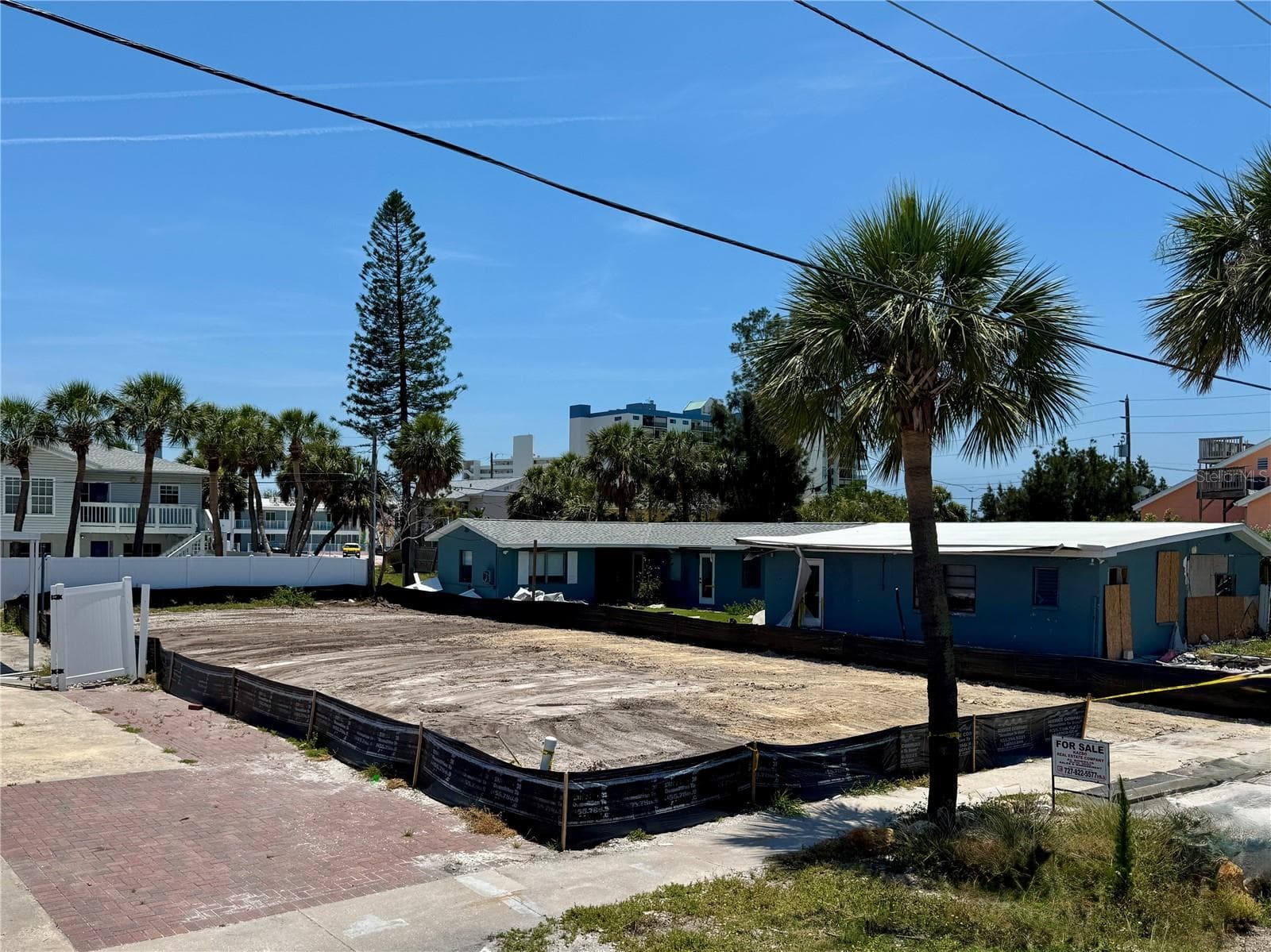 630 COREY AVE
