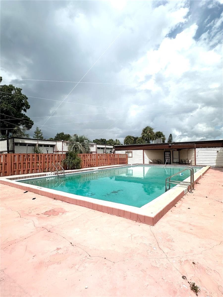 Condominium at 4008 DOLOMITE ST #GE, ORLANDO, photo 39 of 39