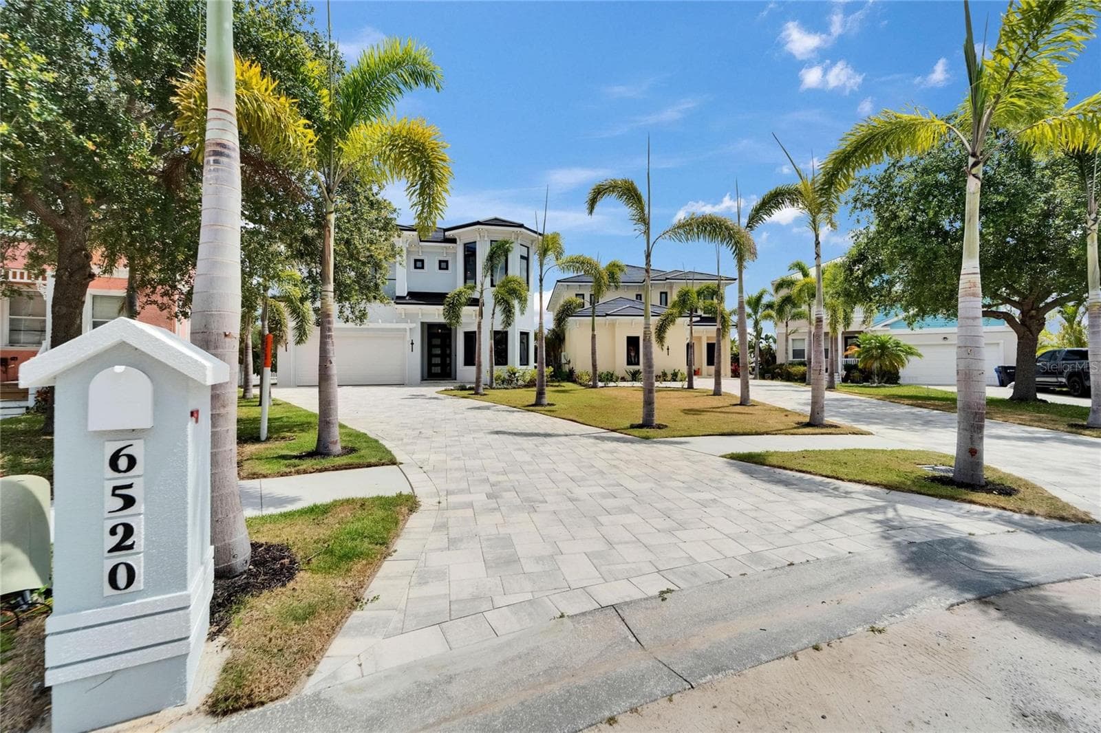 Single Family Residence at 6520 SIMONE SHORES CIR, APOLLO BEACH, photo 7 of 98