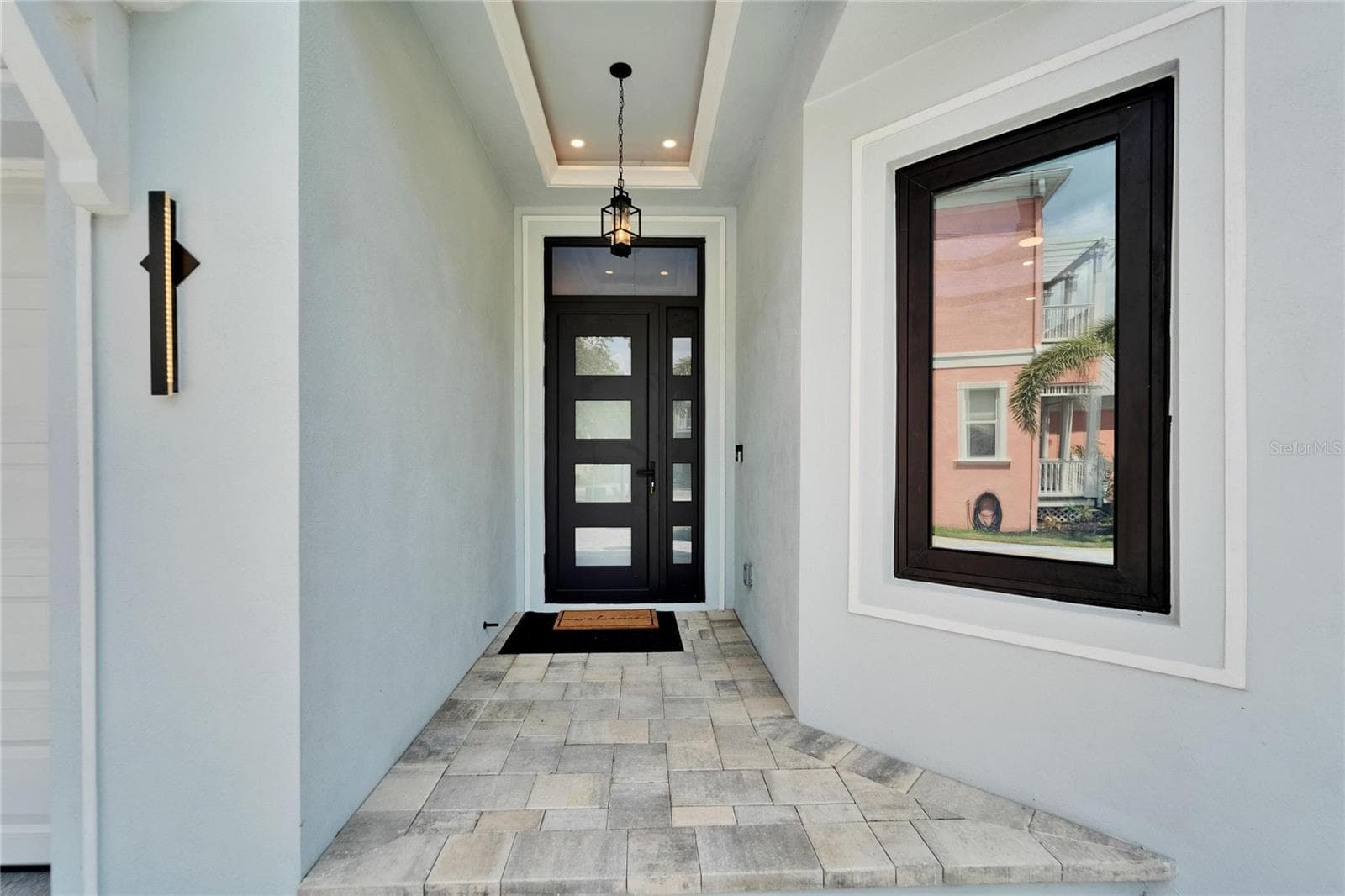 Single Family Residence at 6520 SIMONE SHORES CIR, APOLLO BEACH, photo 10 of 98