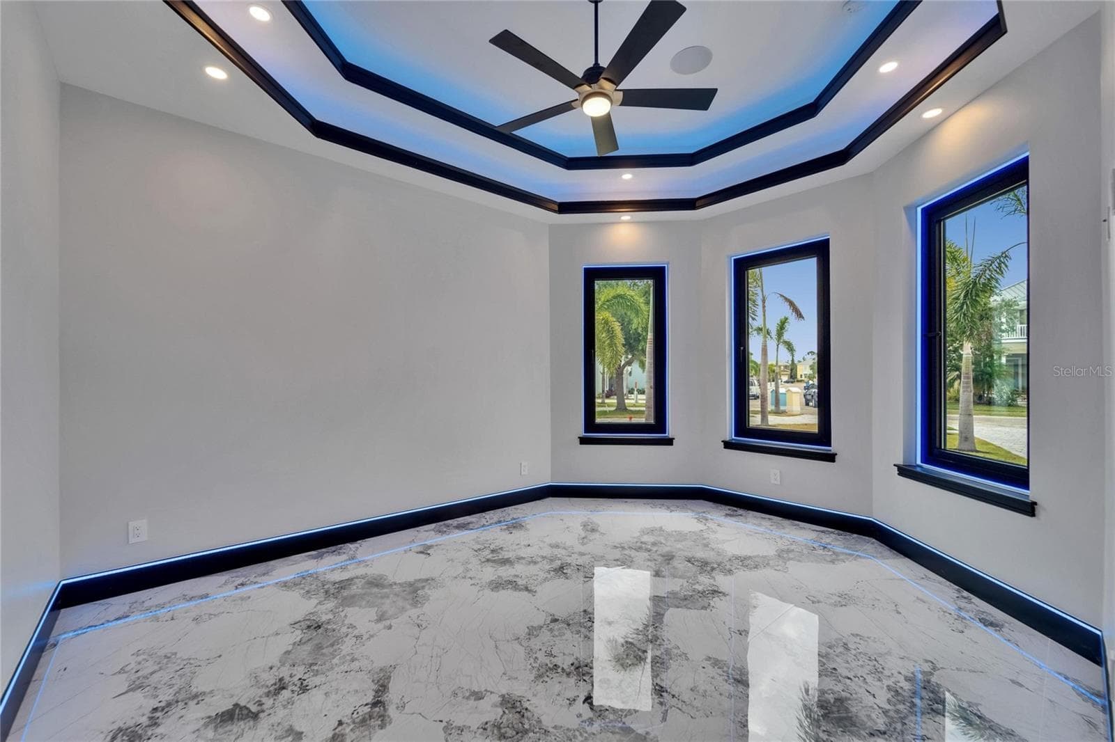 Single Family Residence at 6520 SIMONE SHORES CIR, APOLLO BEACH, photo 13 of 98