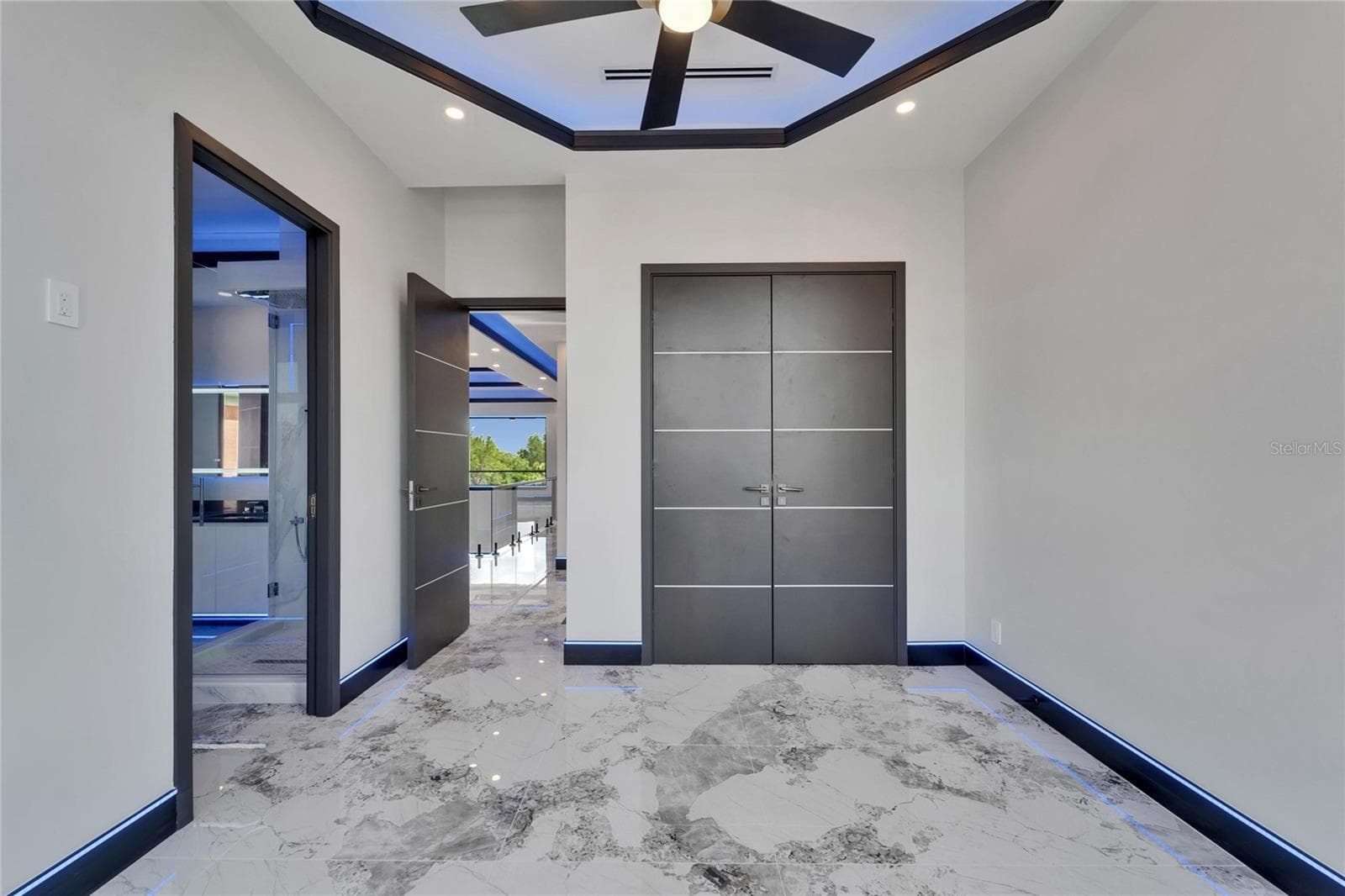 Single Family Residence at 6520 SIMONE SHORES CIR, APOLLO BEACH, photo 15 of 98