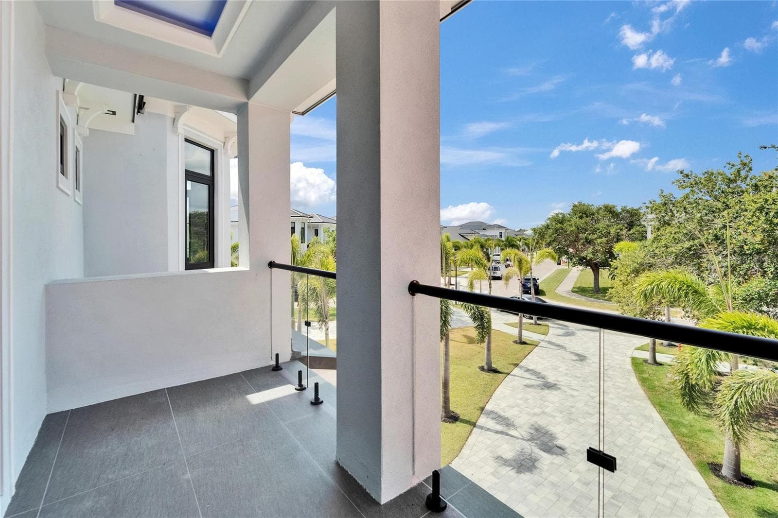 Single Family Residence at 6520 SIMONE SHORES CIR, APOLLO BEACH, photo 19 of 98