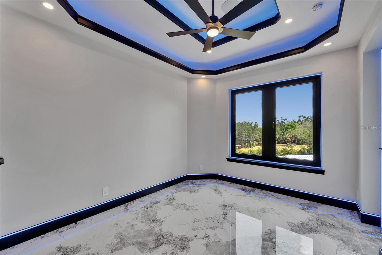 Single Family Residence at 6520 SIMONE SHORES CIR, APOLLO BEACH, photo 21 of 98