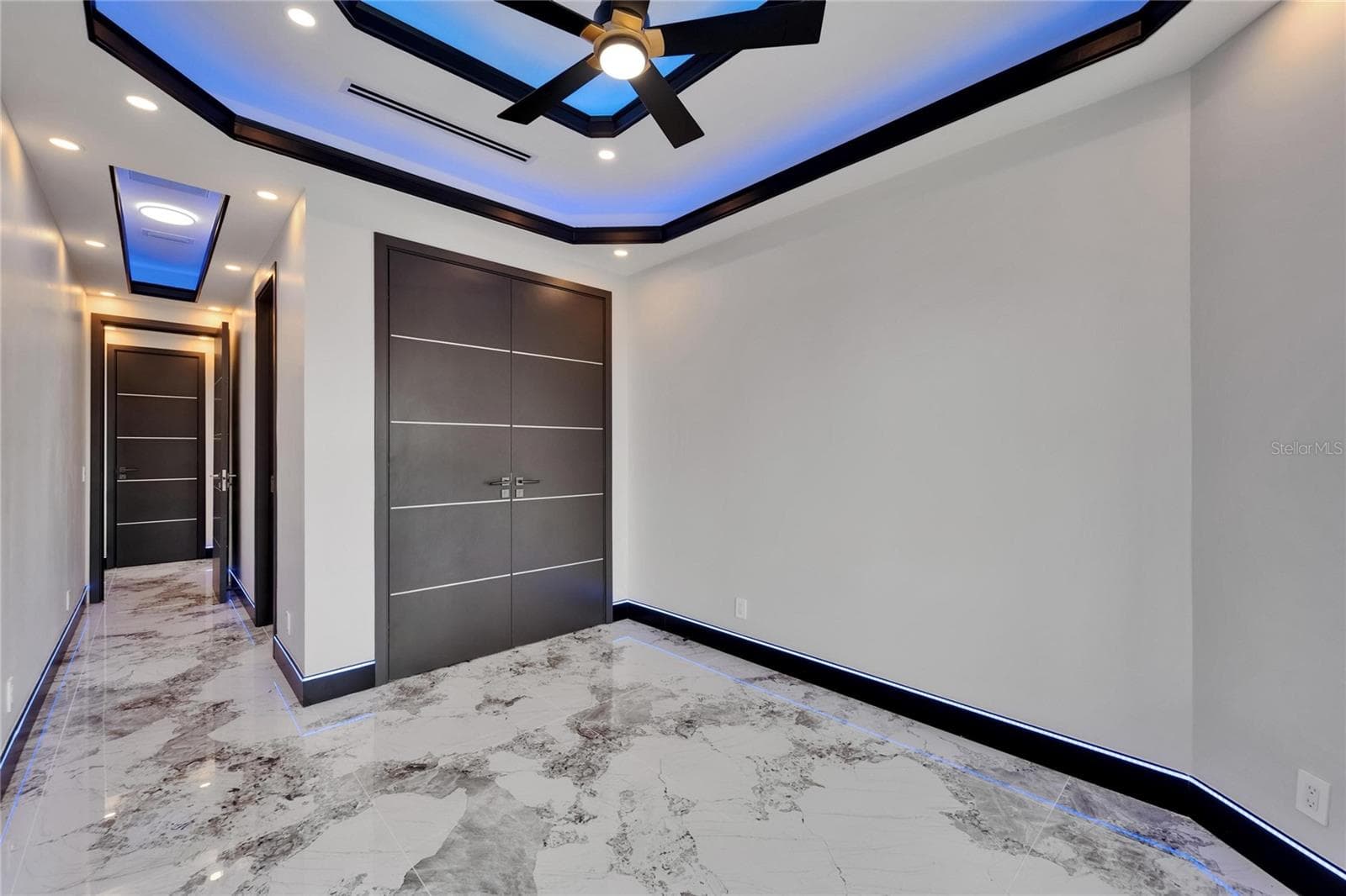 Single Family Residence at 6520 SIMONE SHORES CIR, APOLLO BEACH, photo 23 of 98