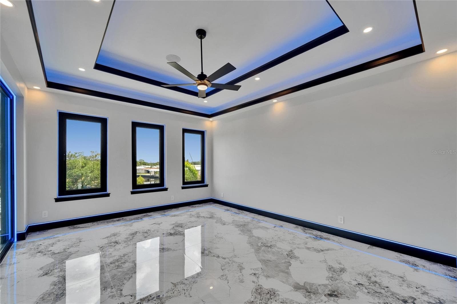 Single Family Residence at 6520 SIMONE SHORES CIR, APOLLO BEACH, photo 27 of 98