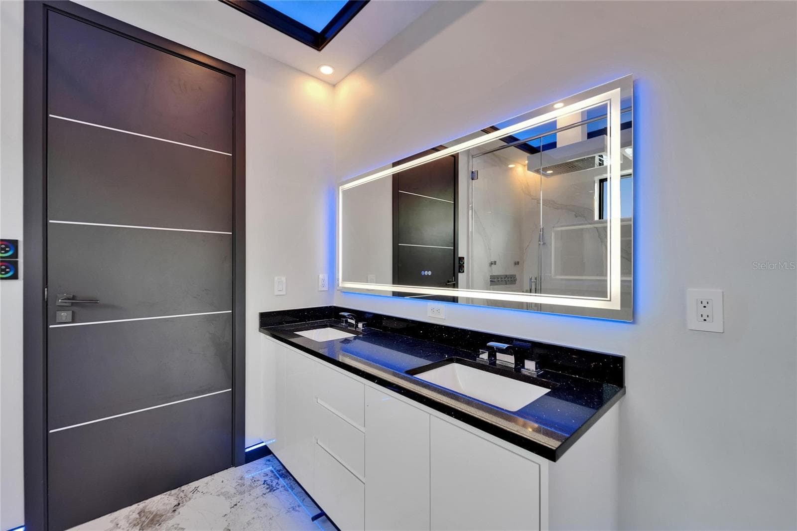 Single Family Residence at 6520 SIMONE SHORES CIR, APOLLO BEACH, photo 31 of 98