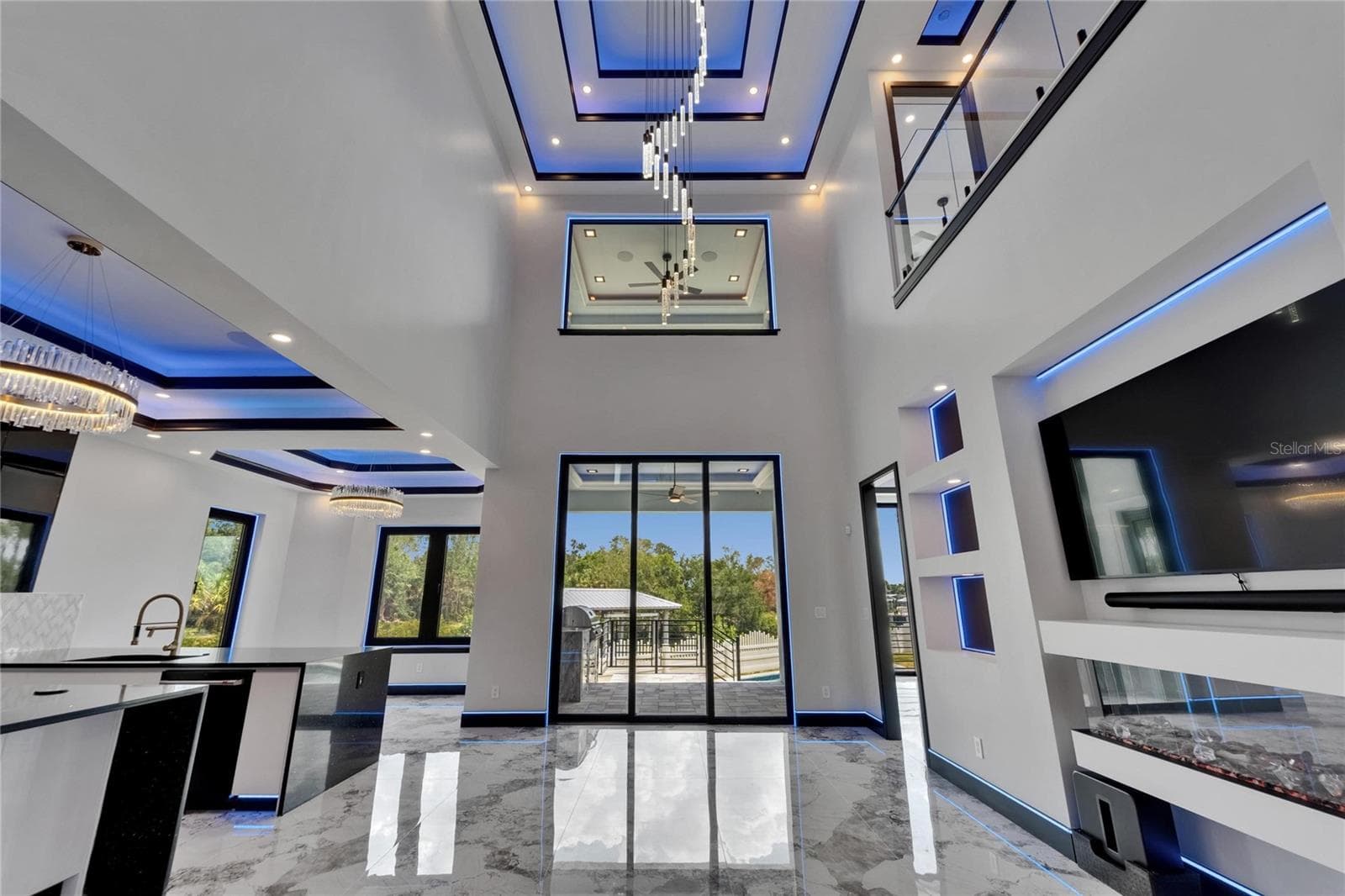 Single Family Residence at 6520 SIMONE SHORES CIR, APOLLO BEACH, photo 47 of 98
