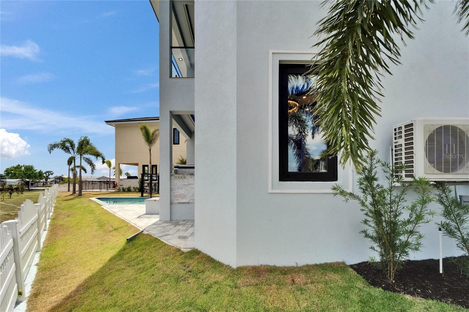 Single Family Residence at 6520 SIMONE SHORES CIR, APOLLO BEACH, photo 73 of 98