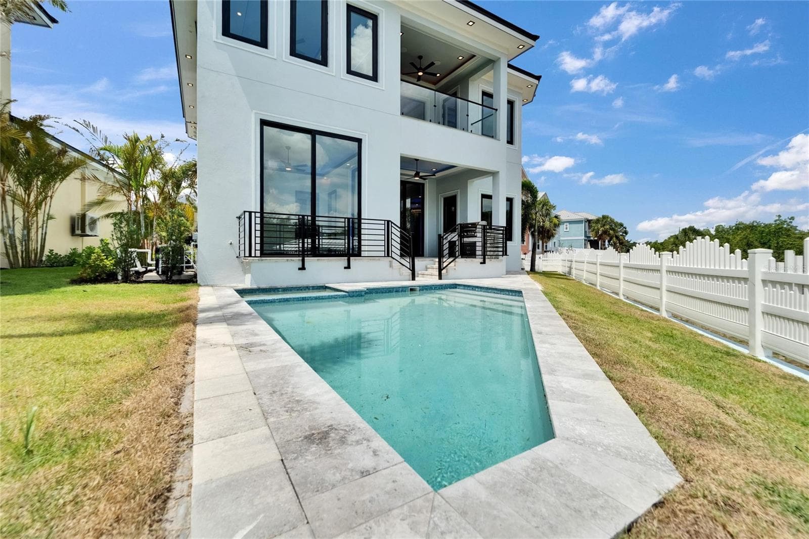 Single Family Residence at 6520 SIMONE SHORES CIR, APOLLO BEACH, photo 75 of 98