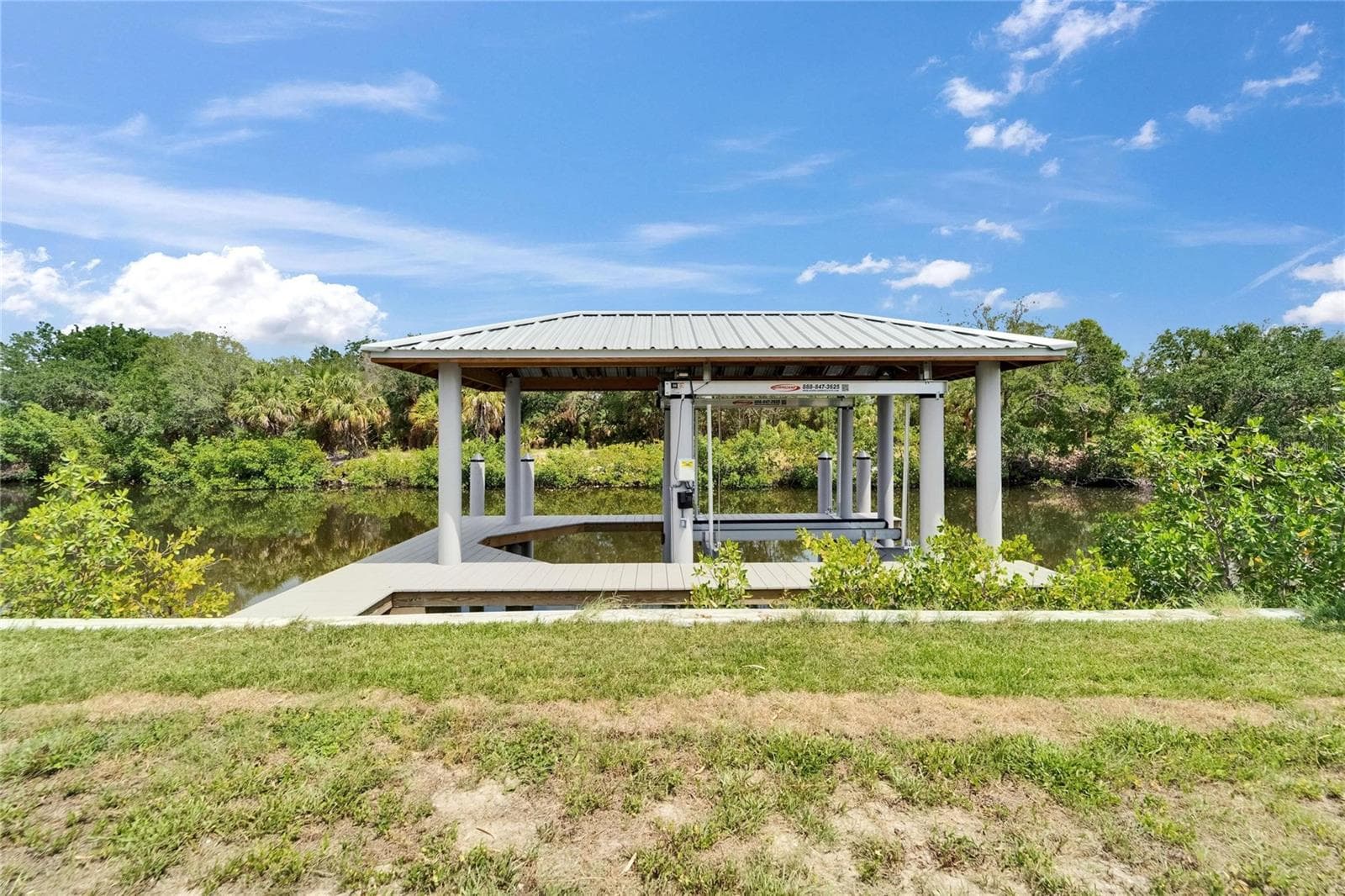 Single Family Residence at 6520 SIMONE SHORES CIR, APOLLO BEACH, photo 80 of 98