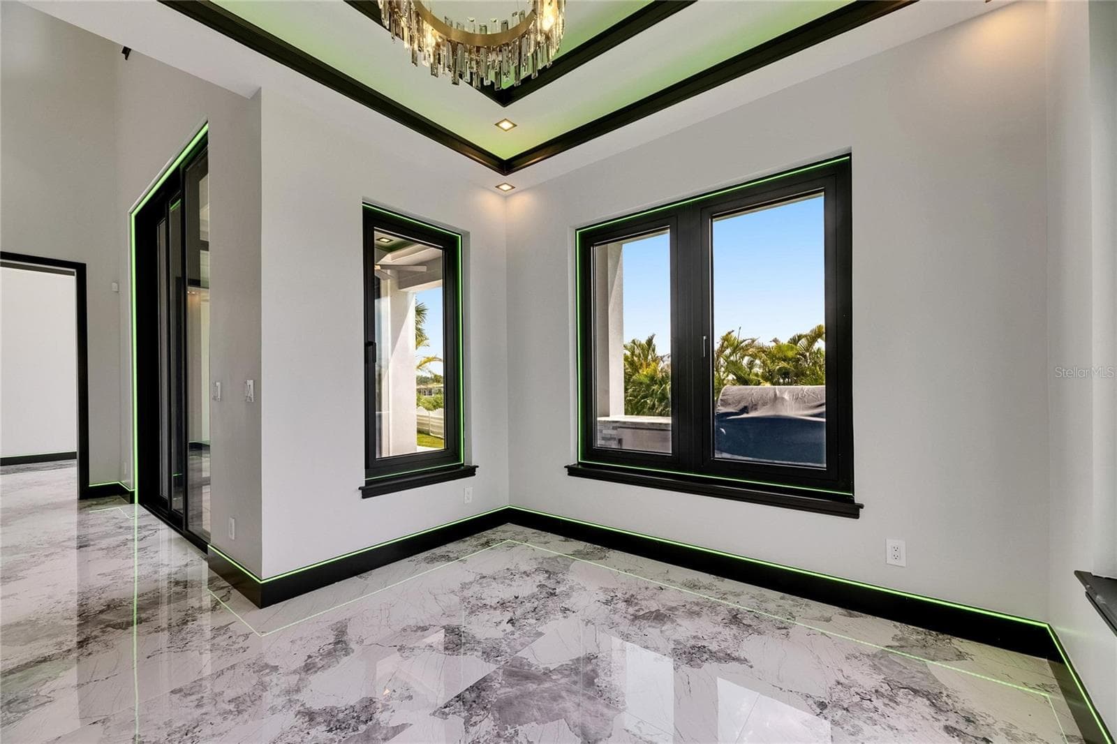 Single Family Residence at 6526 SIMONE SHORES CIR, APOLLO BEACH, photo 17 of 92
