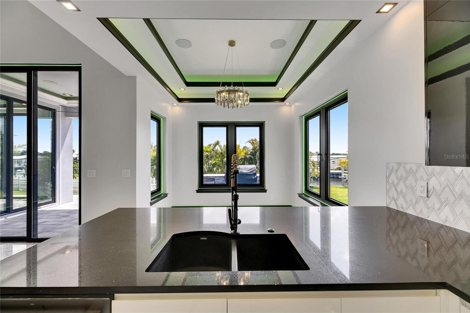 Single Family Residence at 6526 SIMONE SHORES CIR, APOLLO BEACH, photo 25 of 92