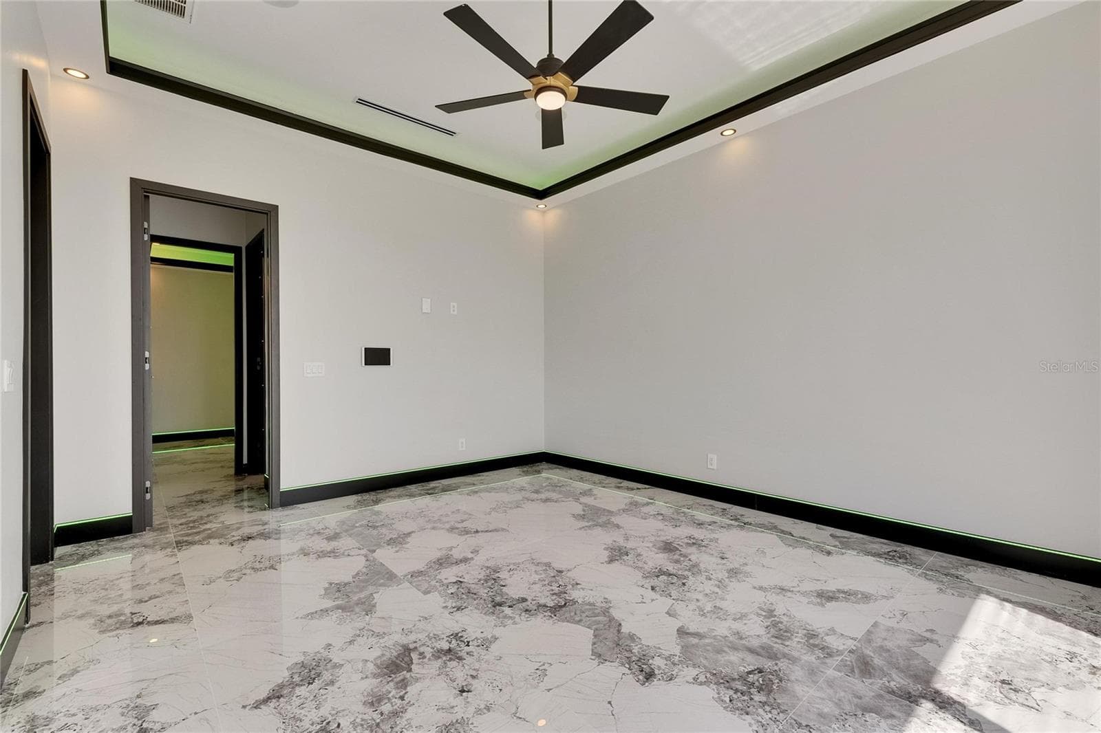 Single Family Residence at 6526 SIMONE SHORES CIR, APOLLO BEACH, photo 30 of 92