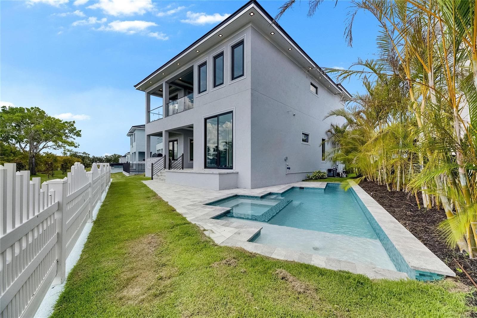 Single Family Residence at 6526 SIMONE SHORES CIR, APOLLO BEACH, photo 77 of 92