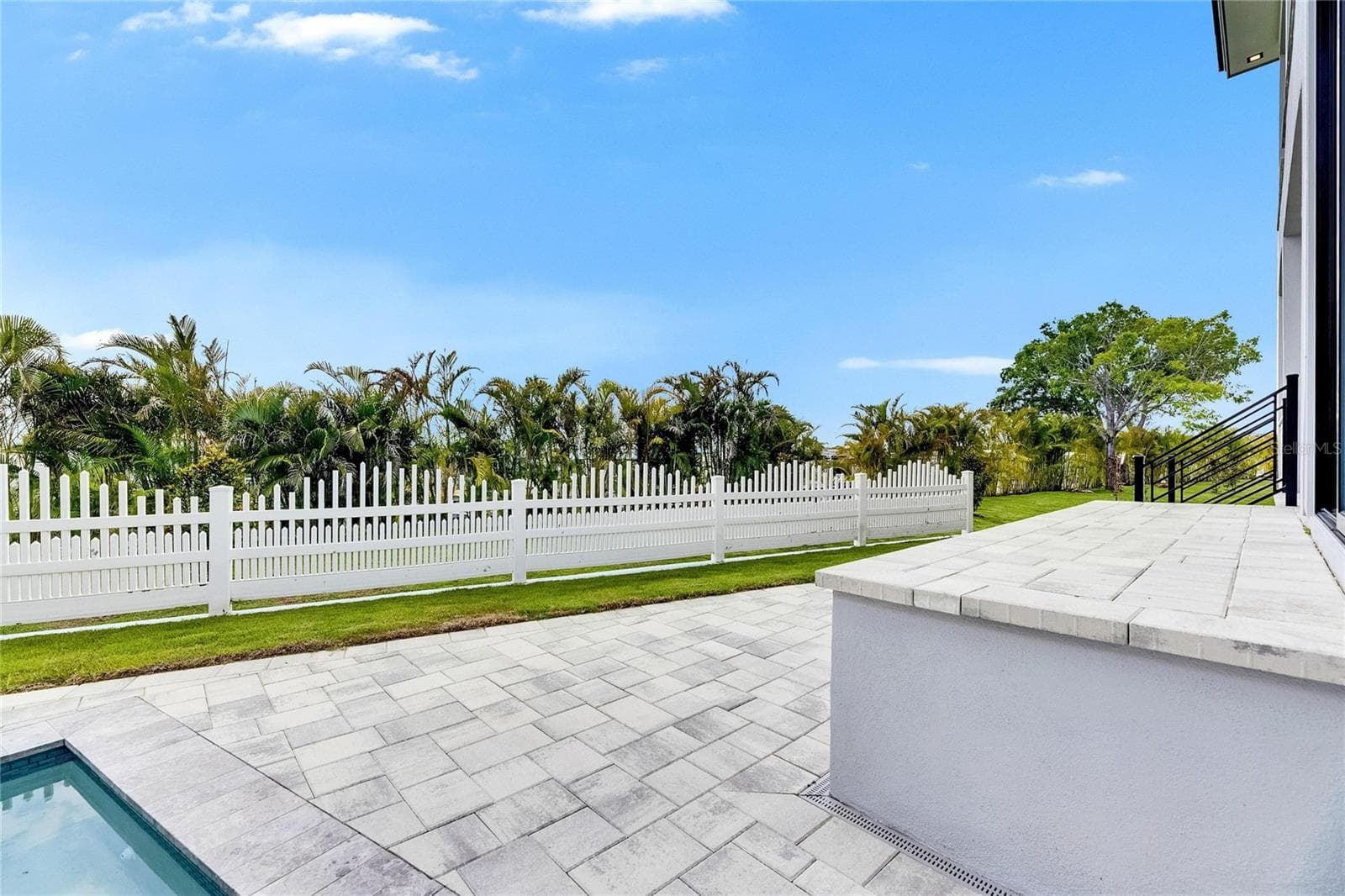 Single Family Residence at 6526 SIMONE SHORES CIR, APOLLO BEACH, photo 79 of 92