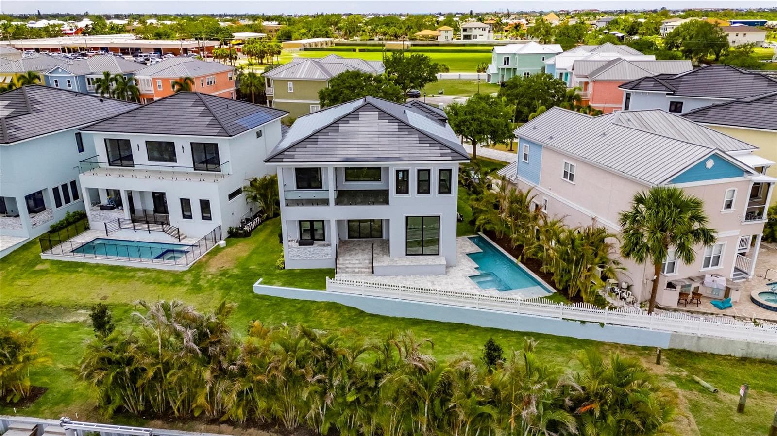 Single Family Residence at 6526 SIMONE SHORES CIR, APOLLO BEACH, photo 90 of 92