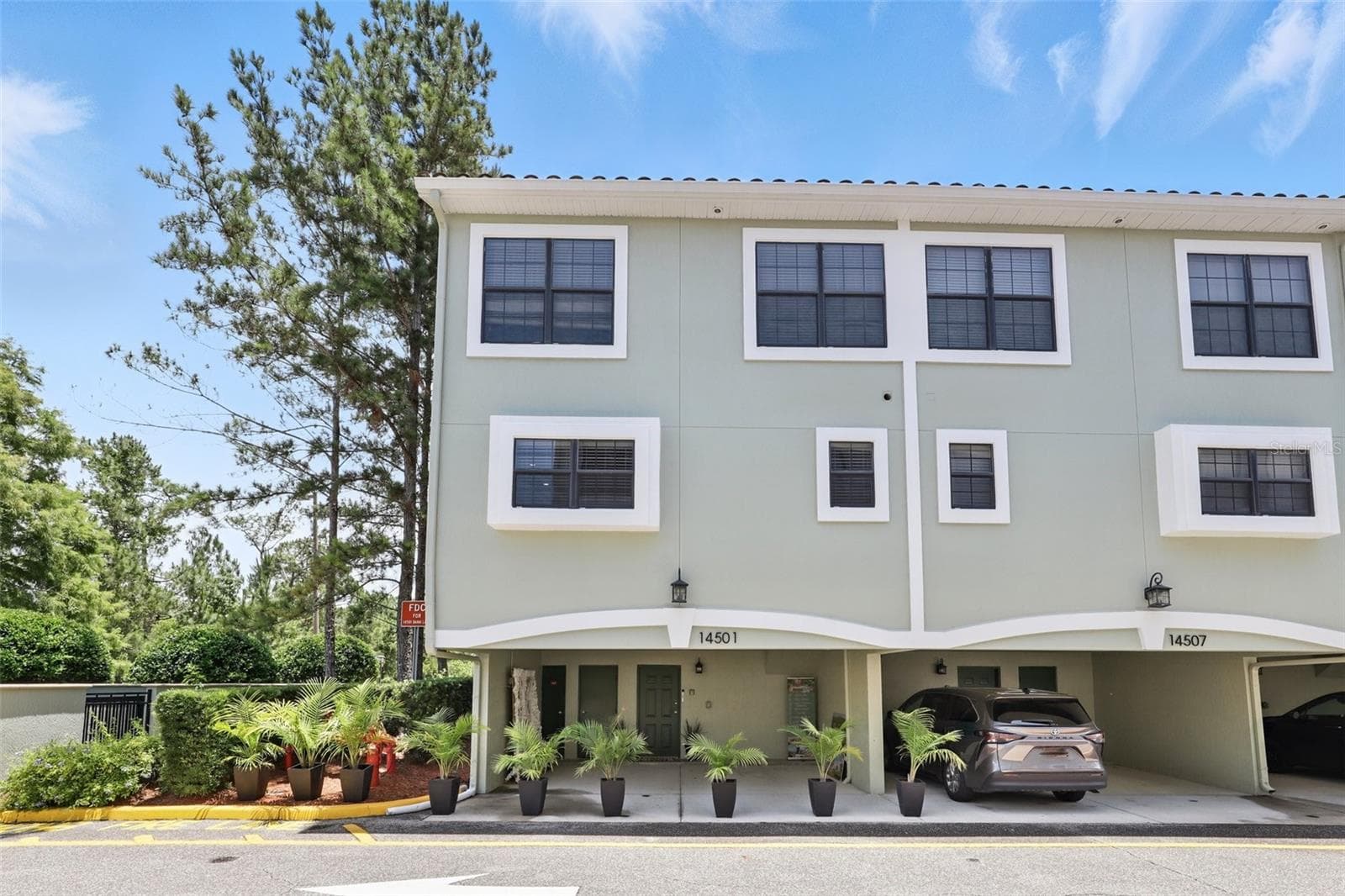 Townhouse at 14501 DAMAI LN, ORLANDO, photo 33 of 53