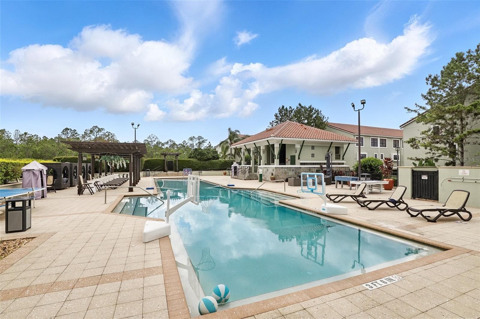 Townhouse at 14501 DAMAI LN, ORLANDO, photo 37 of 53
