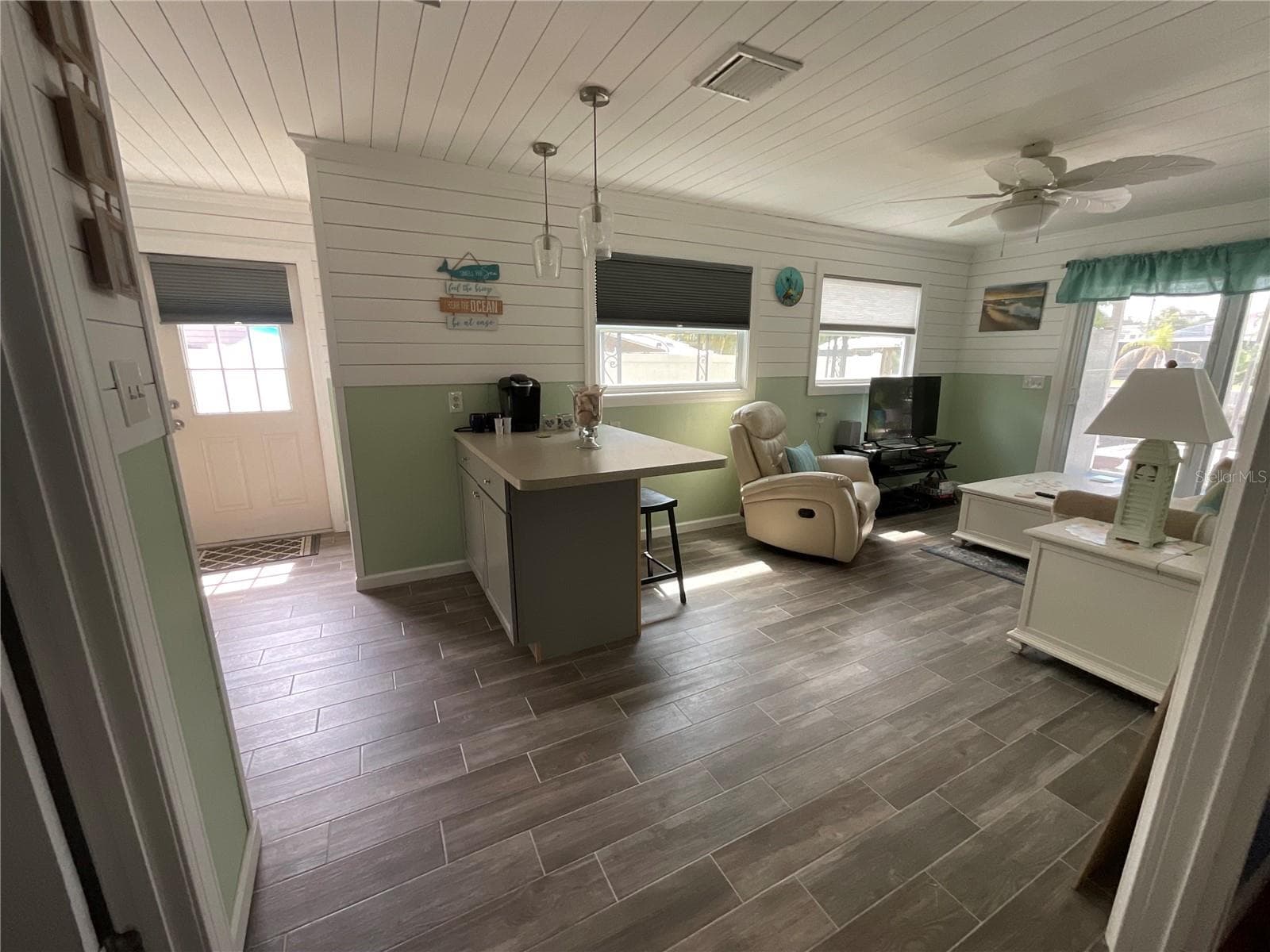 Single Family Residence at 7104 FAIR LN, HUDSON, photo 19 of 41