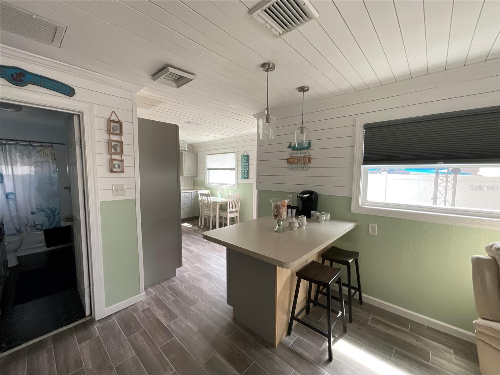 Single Family Residence at 7104 FAIR LN, HUDSON, photo 21 of 41